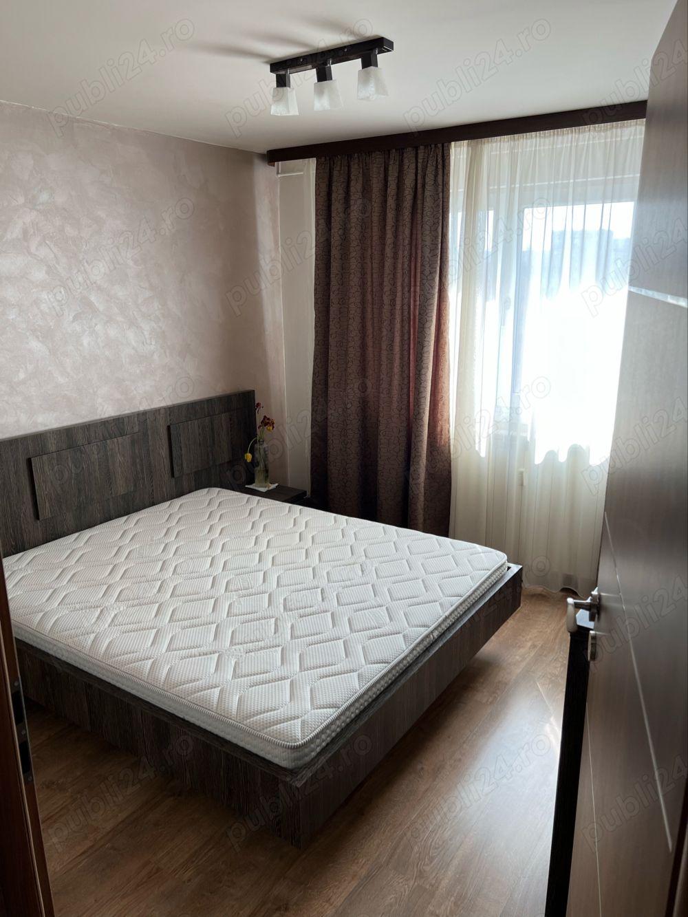 vand apartament 3 camere plus dressing — fotografia 4