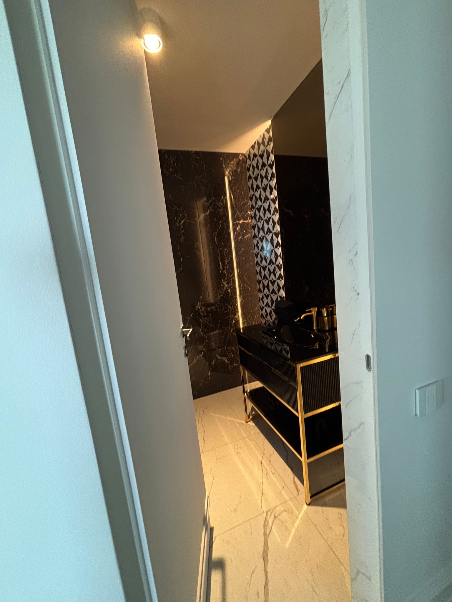 Apartament 4 camere de lux in Floreasca cu view spectaculos -220mp — fotografia 15