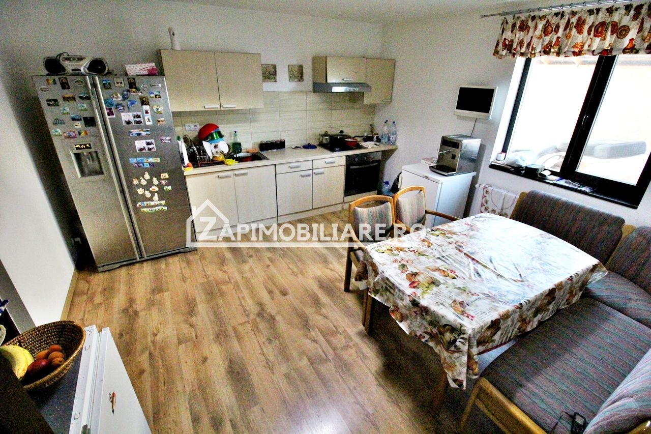 Casa 286 mp,1180 teren,Nazna,0%comision se accepta schimb — fotografia 6