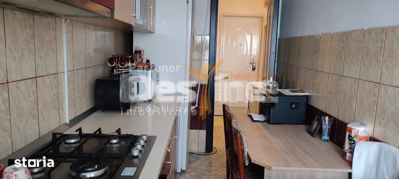 Apartament cu 1 camera, decomandat, zona Armata Rosie, etajul3 — fotografia 6