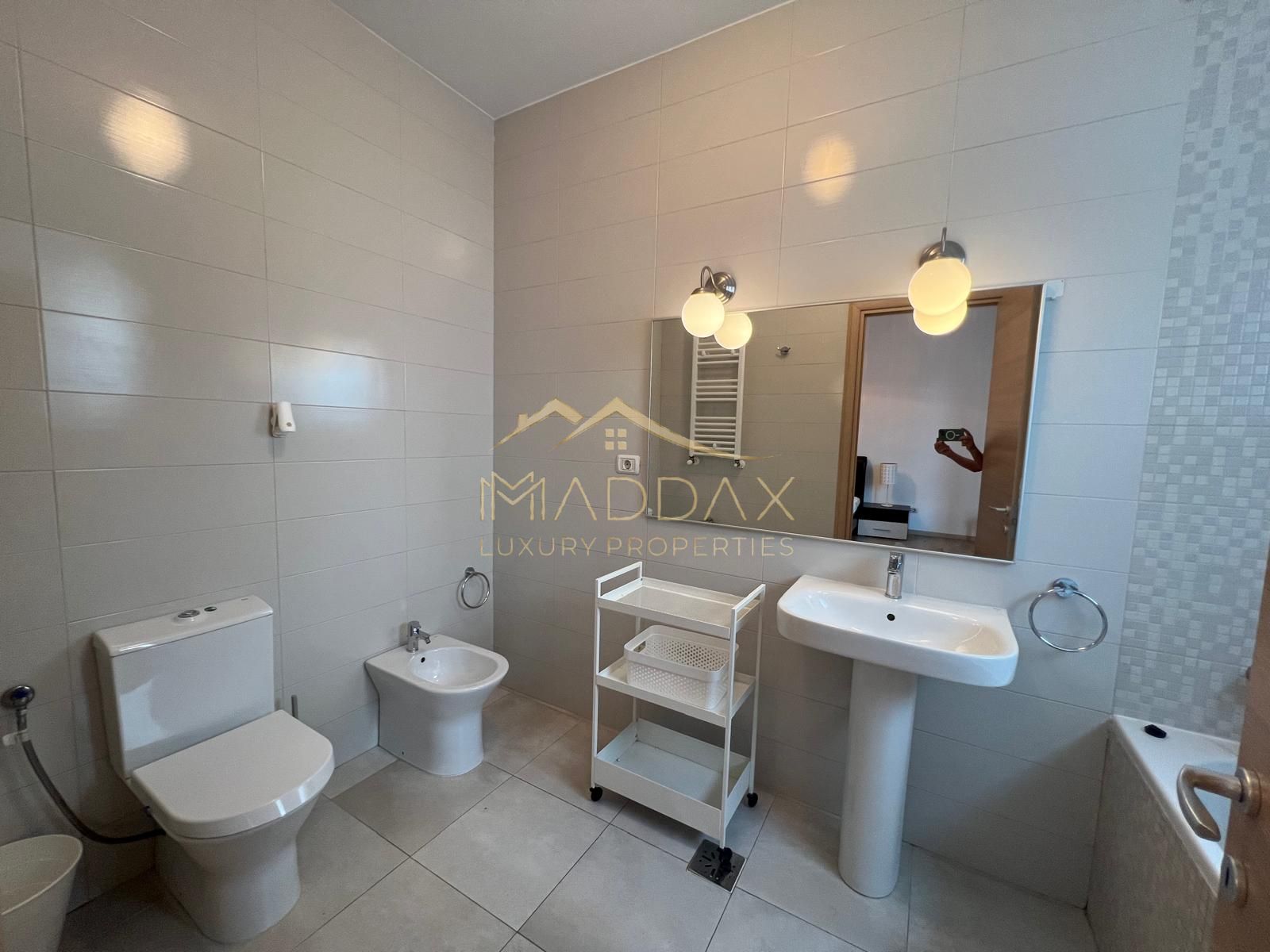 Apartament 3 camere /120 mp/ in complex Laguna Residence Lacul Tei / parcare — fotografia 32