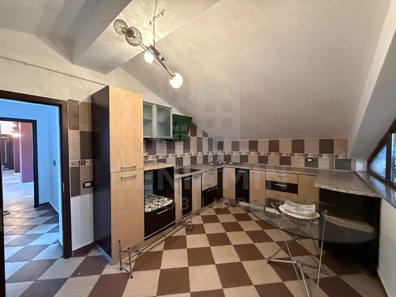 Apartament cu terasa exterioara-Centrala Termica-Mobilat-Pet friendly — fotografia 3