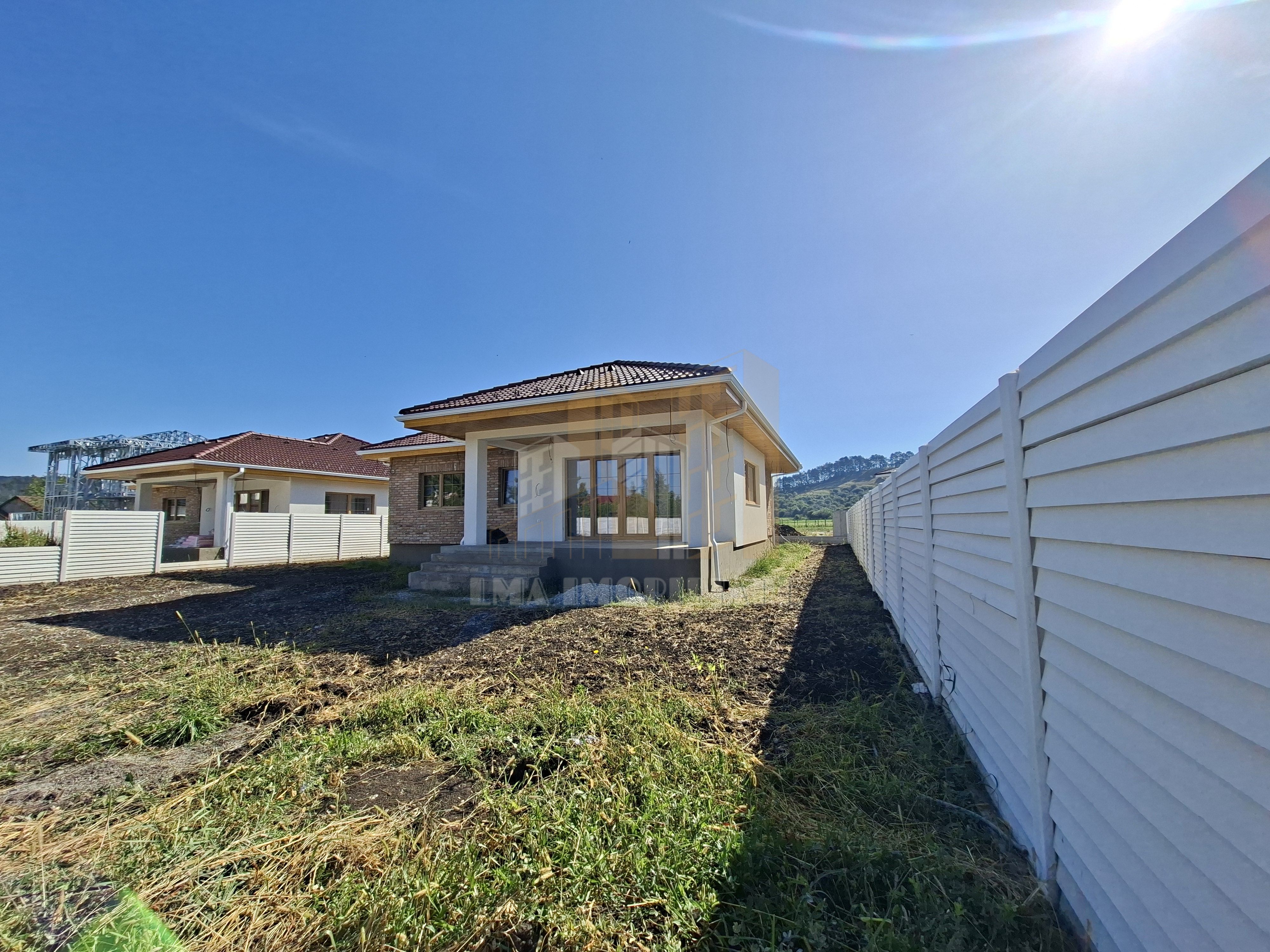 Casa pasiva 5 camere Sanpetru  Lempes Brasov — fotografia 16