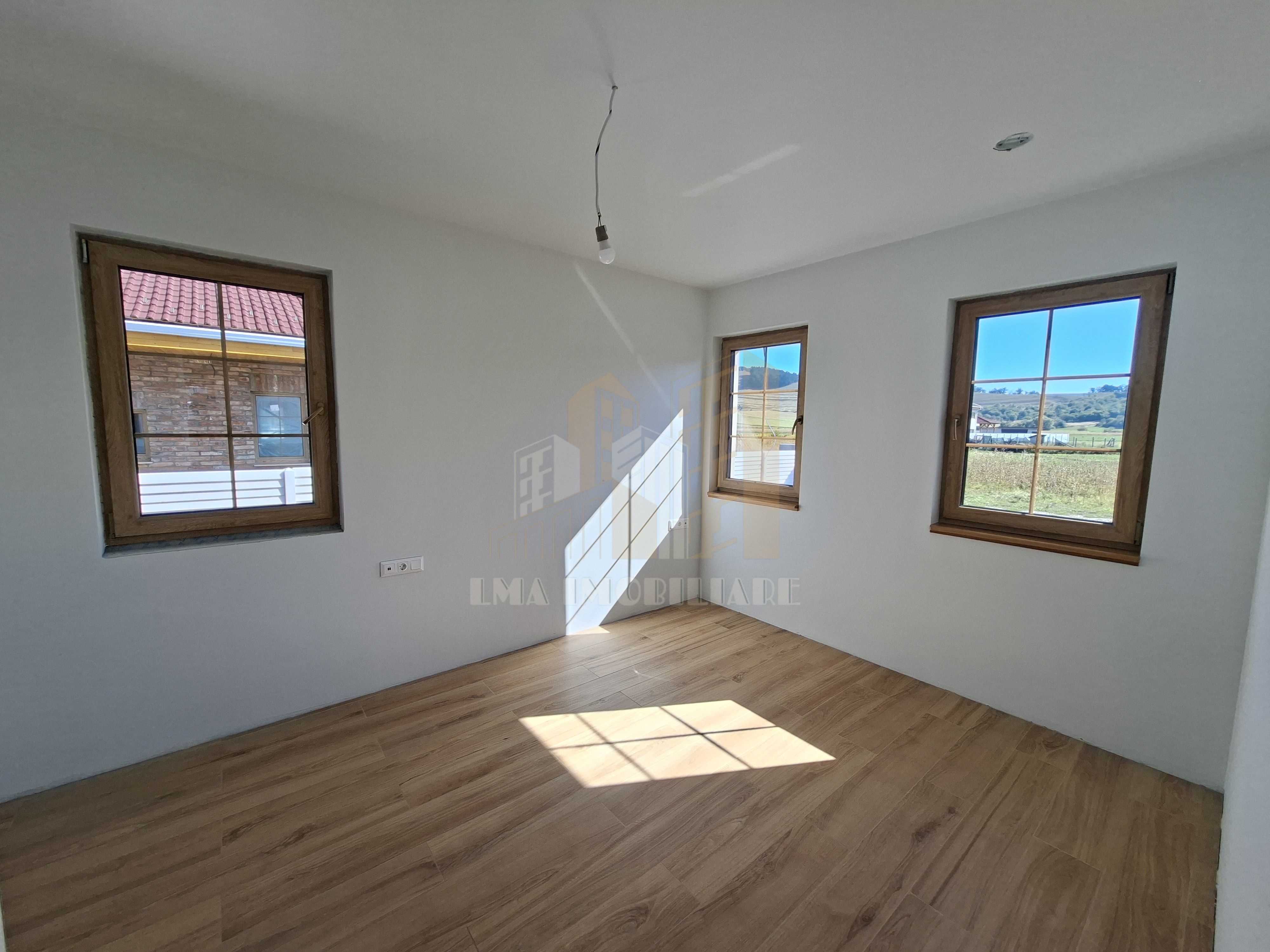 Casa pasiva 5 camere Sanpetru  Lempes Brasov — fotografia 6