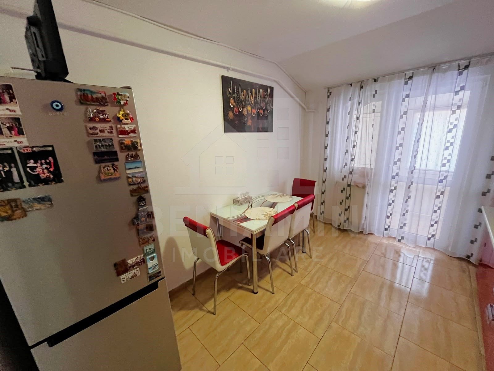2 Camere- Decomandat-65mp-CT-Mobilat-Utilat-Loc De Parcare-Craiovita — fotografia 6