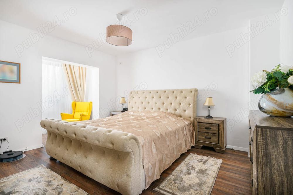Vand apartament 5 camere ,200mp ,parter + curte proprie 150 mp — fotografia 3