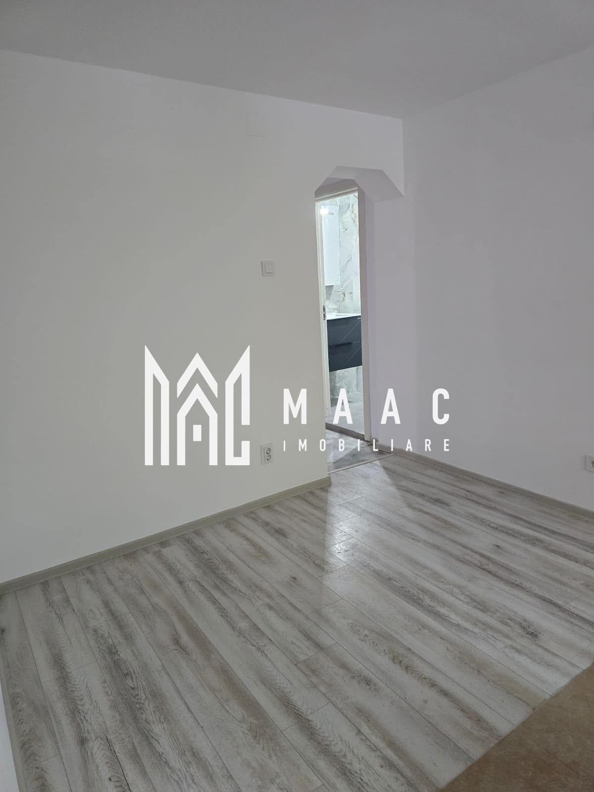 Apartament 3 camere de vânzare | Râmnicu Vâlcea | Nord, renovat