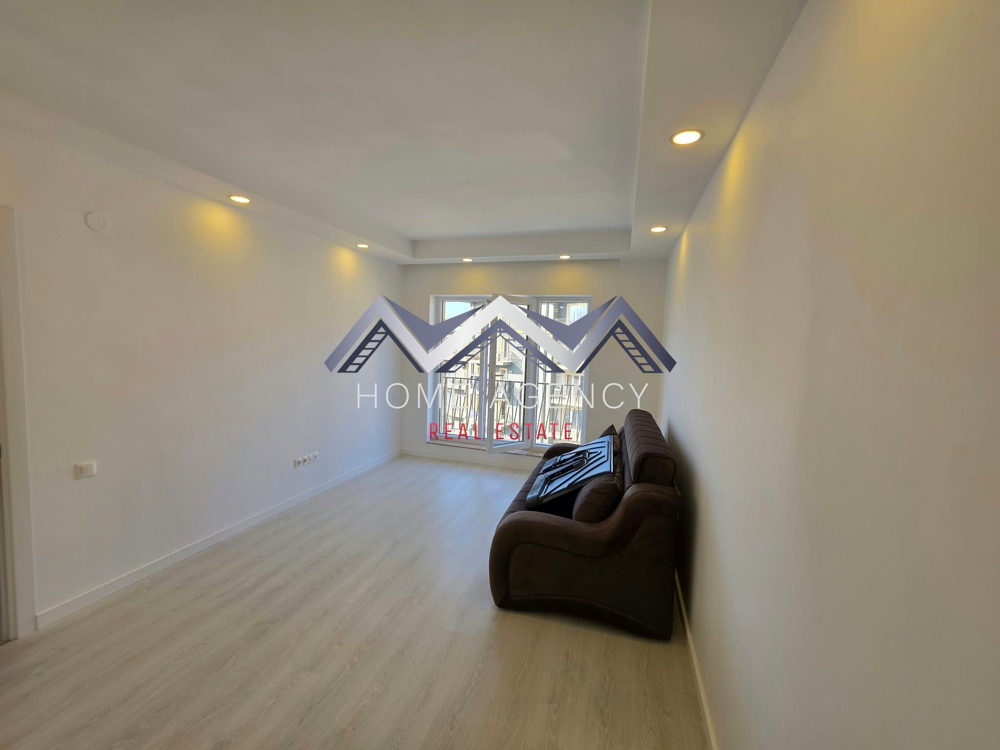 Cosmopolis | Apartament 2 camere | include parcare — fotografia 3