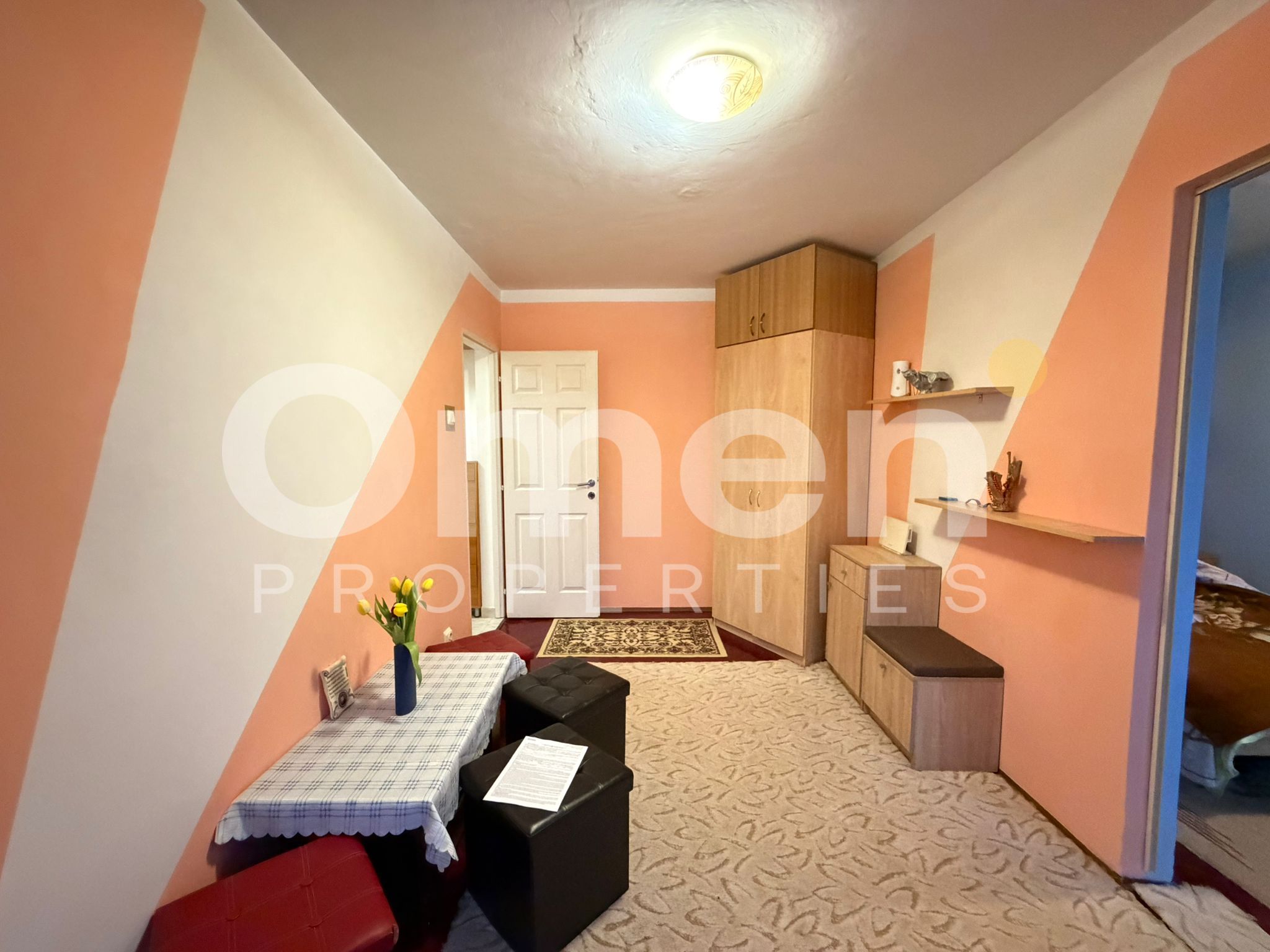 Apartament cu 2 camere, zona cartierului Sasar