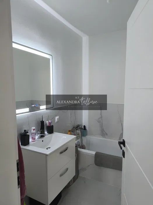 Apartament 3 camere, 2 bai, balcon, Teilor — fotografia 7