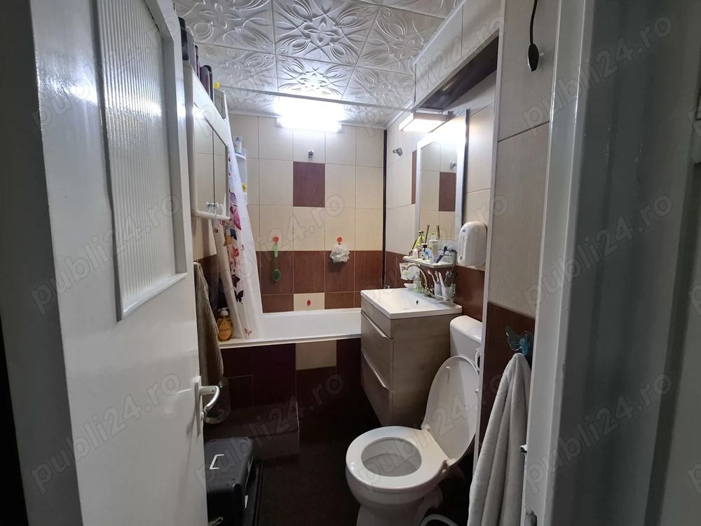 Vand ap 3 camere — fotografia 3