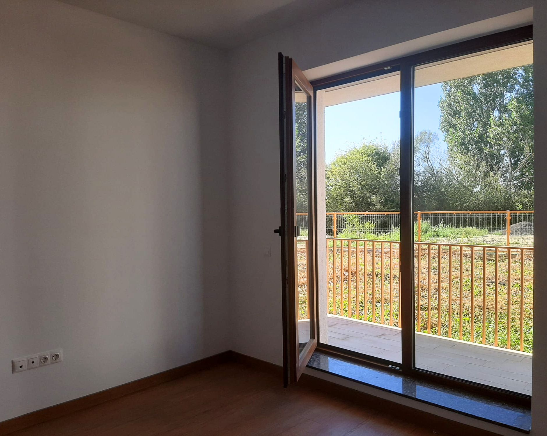 Apartament 2 camere cu grădină și terasă privată construcție nouă 2026 — fotografia 7