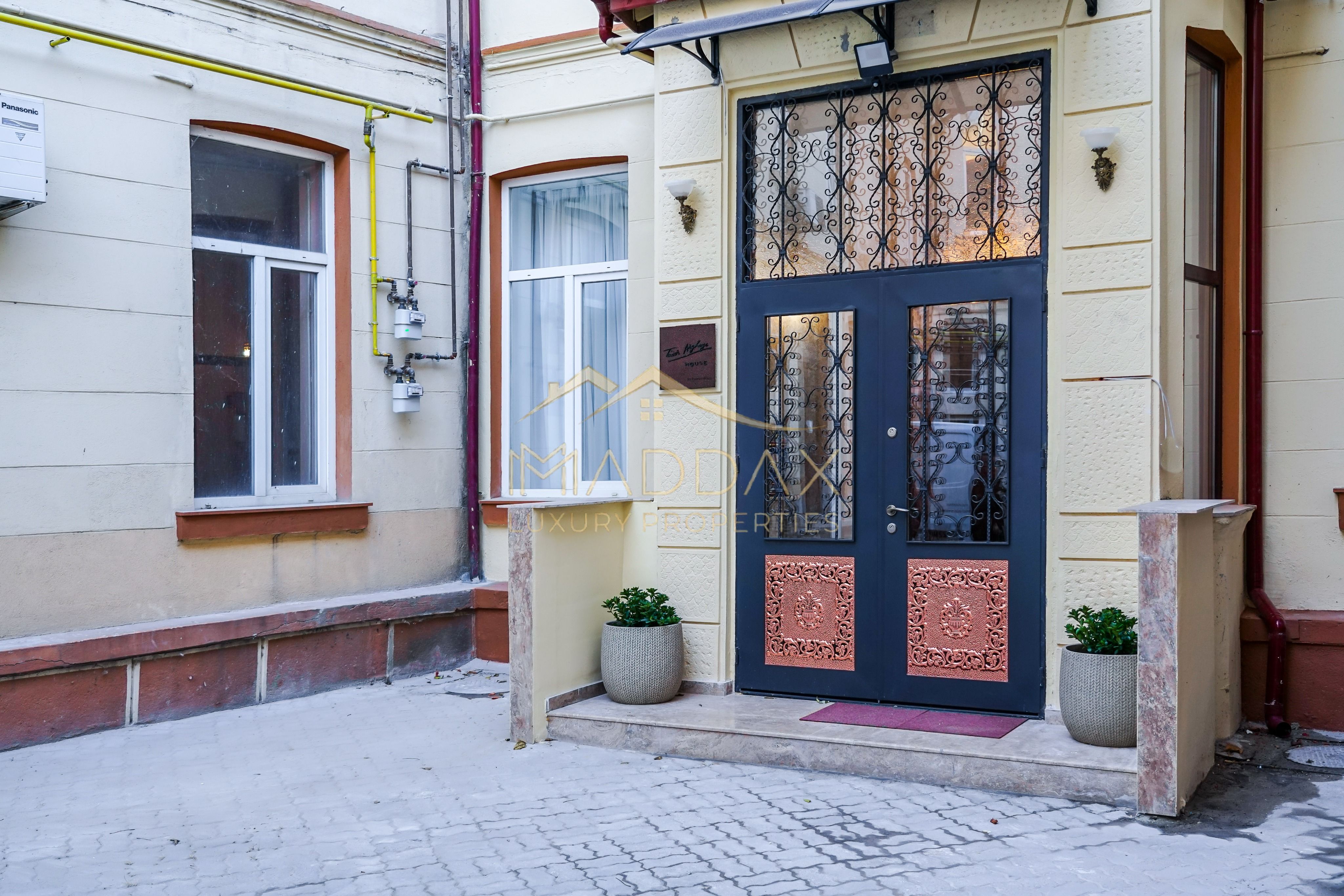 Proprietate ideala pentru investitie *354mp* inchiriata pe 6 ani // Cismigiu — fotografia 3