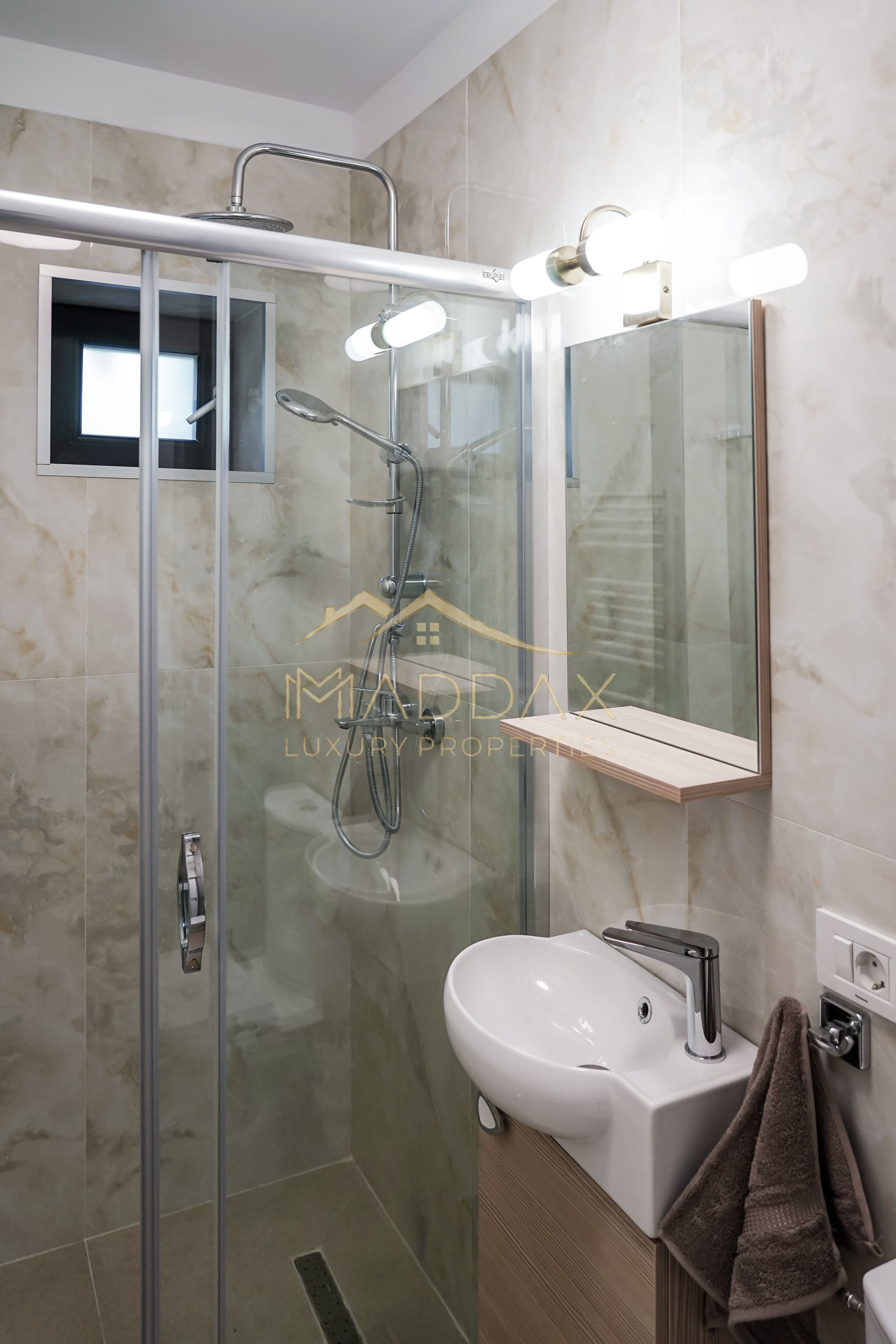 Proprietate ideala pentru investitie *354mp* inchiriata pe 6 ani // Cismigiu — fotografia 50