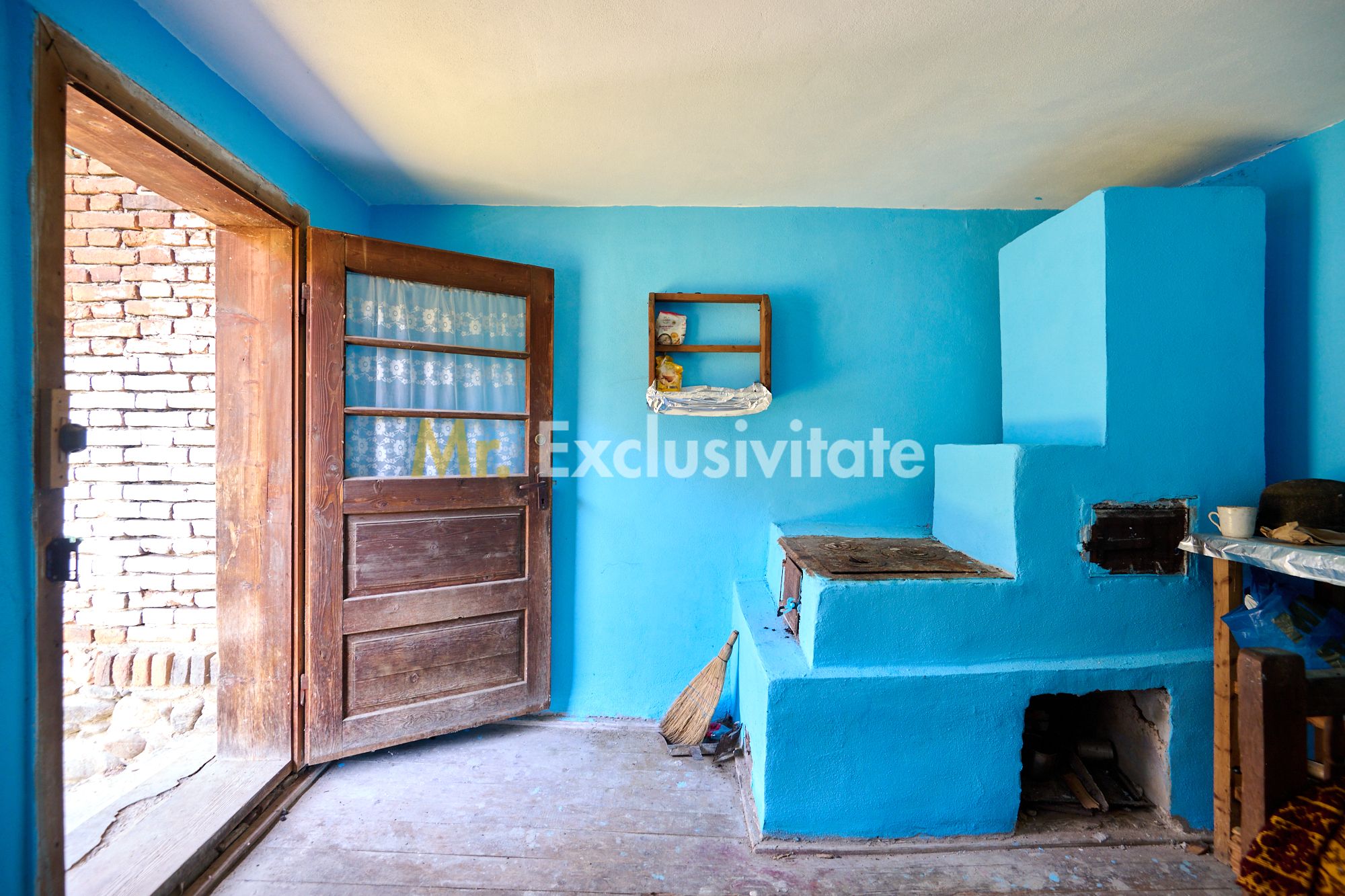 Casa cu teren de 1.200 mp si livada–Badesti, comuna Pietrosani, Arges — fotografia 10