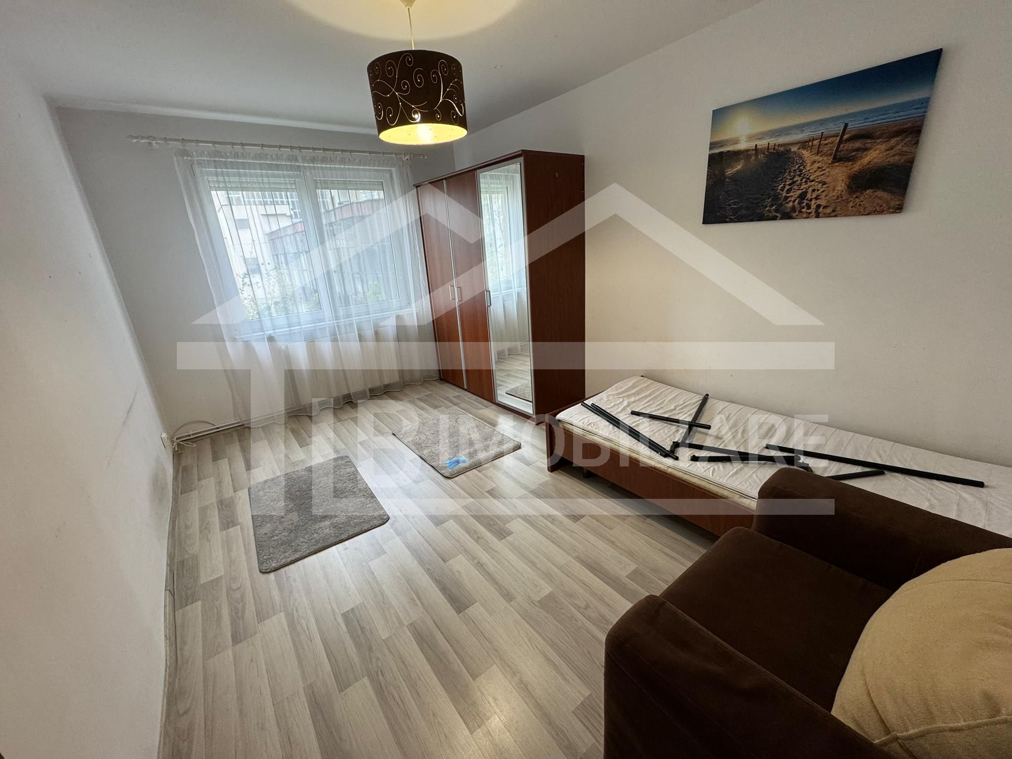 Apartament cu 3 camere, 84mp, Zona Central — fotografia 5
