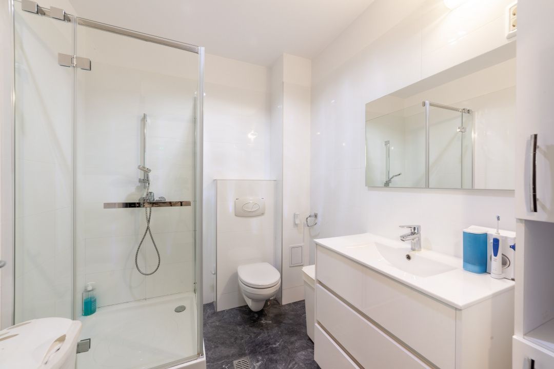 Casă cu 5 camere si 1255 mp teren – Stefanesti-Arges -independență energetica — fotografia 19