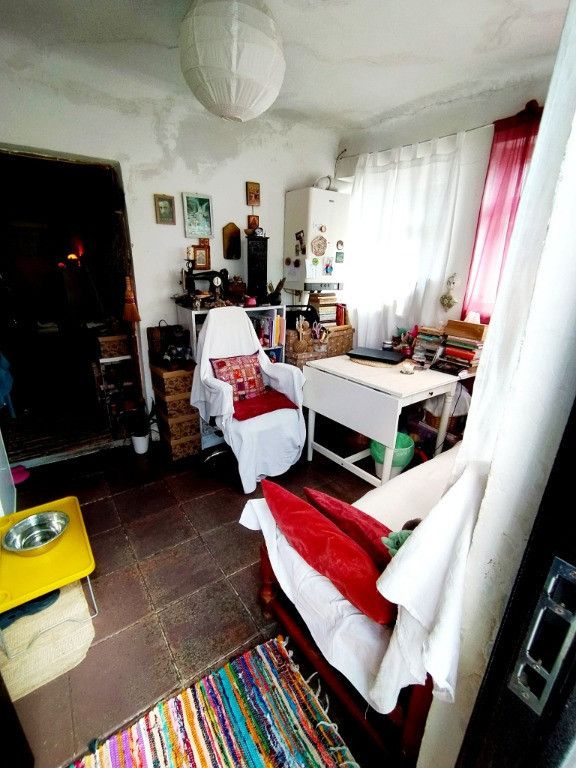 Casa la curte 3 camere, teren total 250 mp, zona Mihai Bravu — fotografia 5