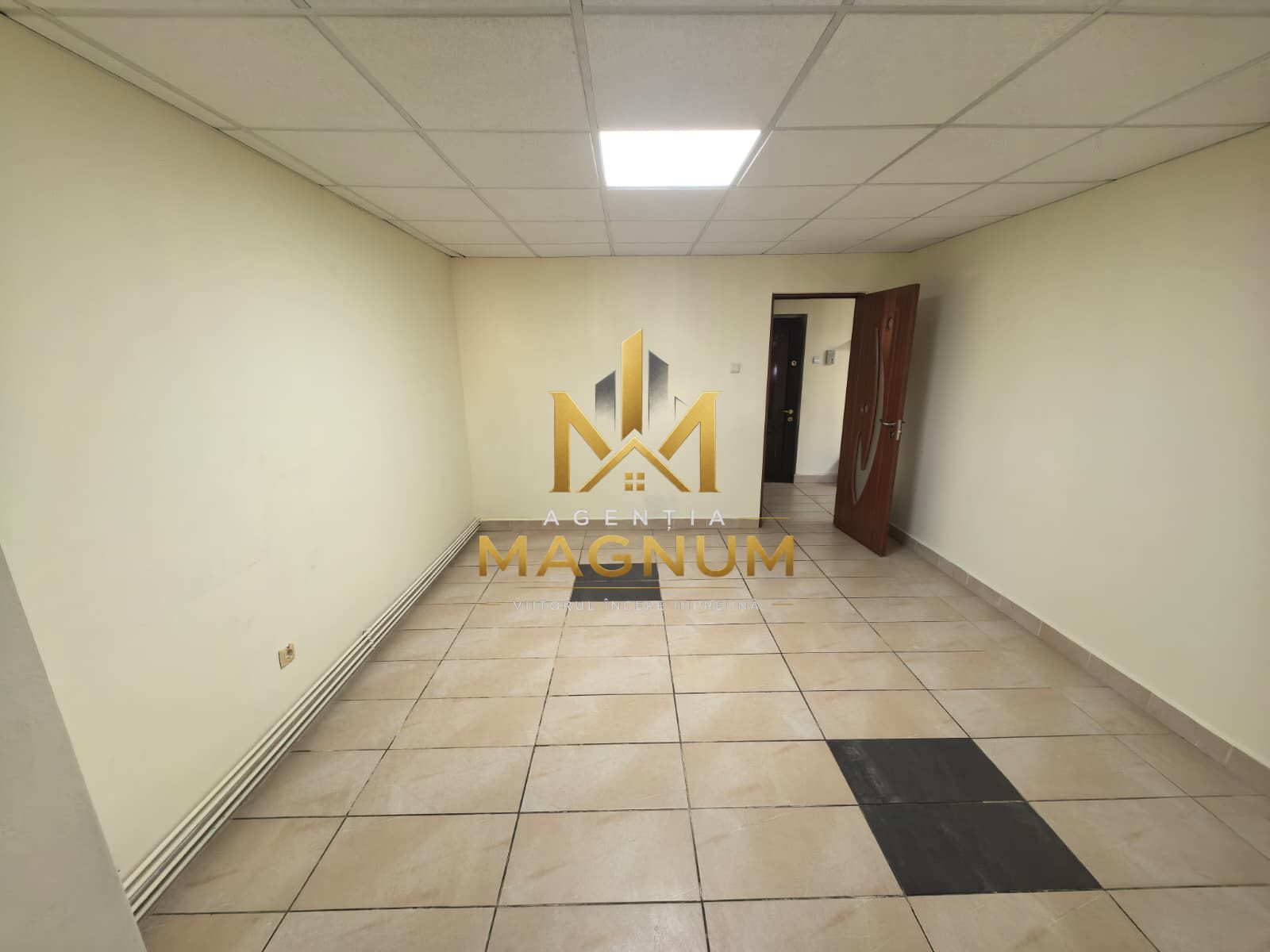 Spațiu comercial de închiriat — fotografia 5