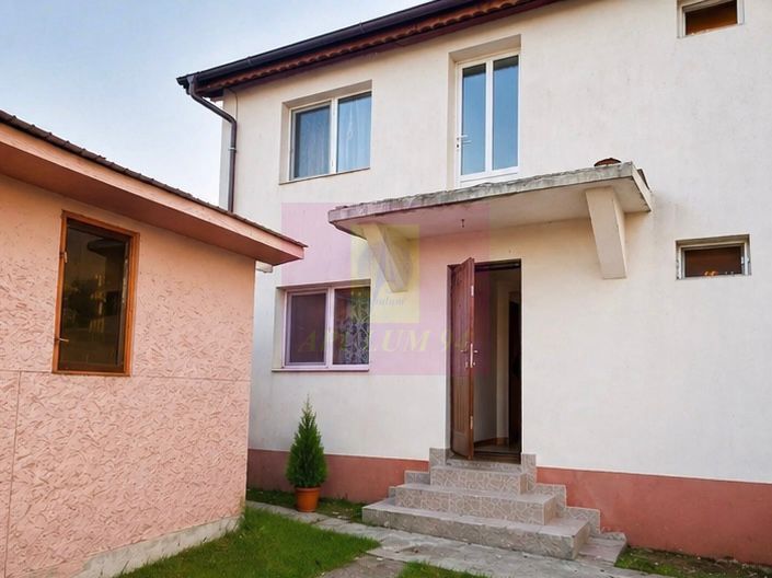 GIURGIU - SE VINDE CASA (5 CAM) COM. ROATA DE JOS — fotografia 6