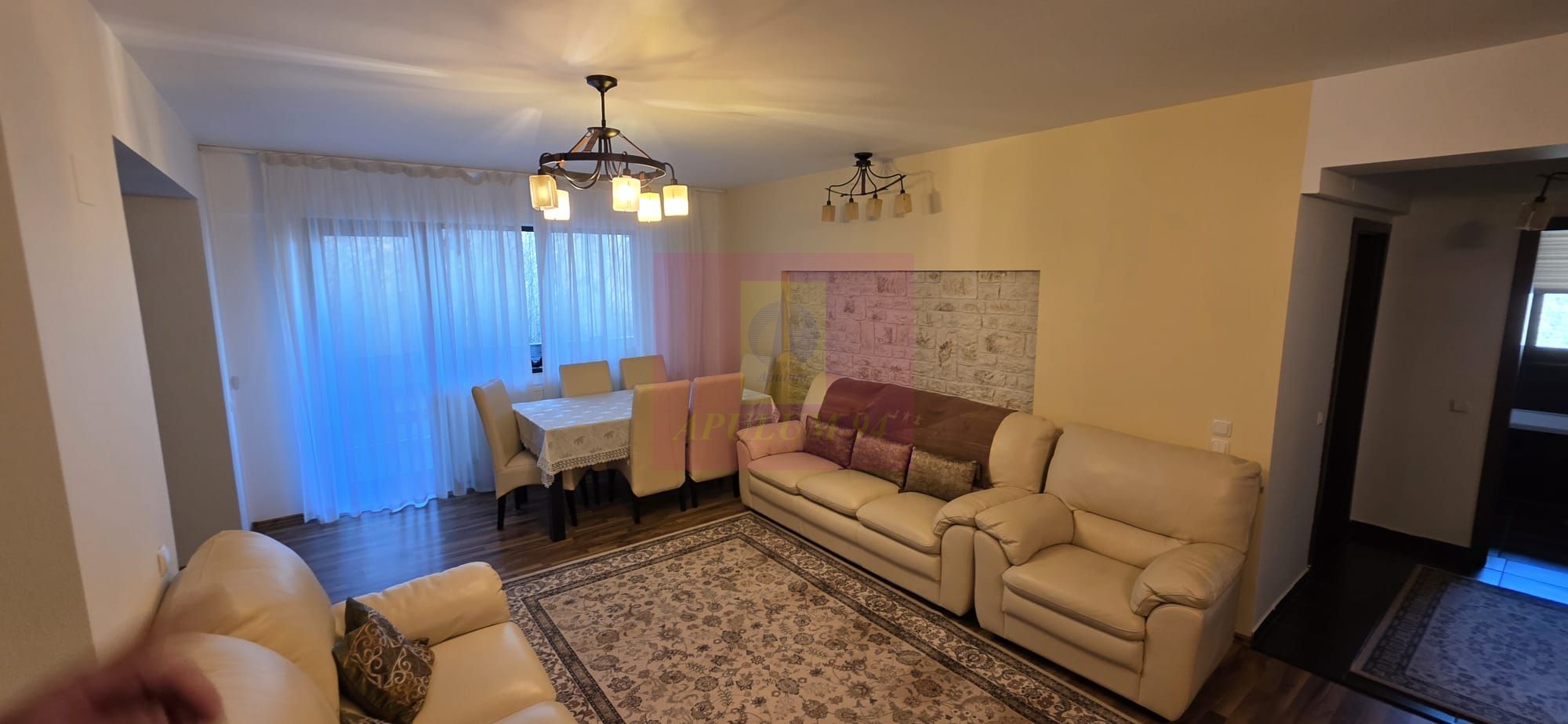 Apartamnet cu 2 camere de vanzare in Sinaia — fotografia 3