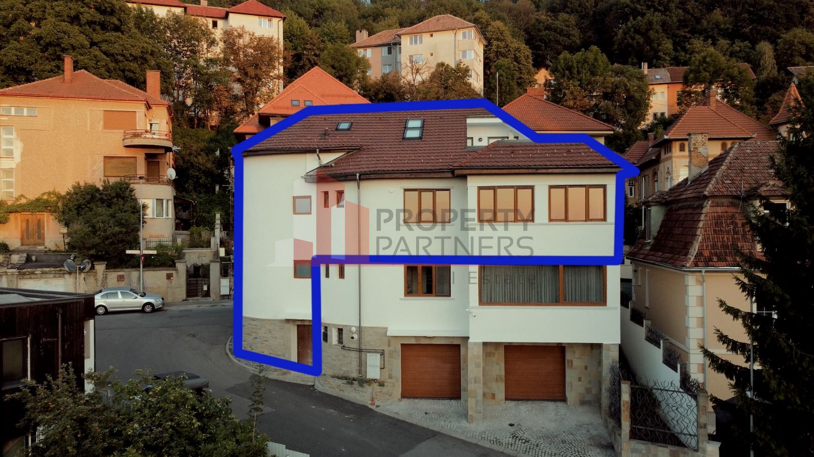 Apartament Duplex Elegant cu Terasă Panoramică – Dealul Cetății, Brașov — fotografia 2