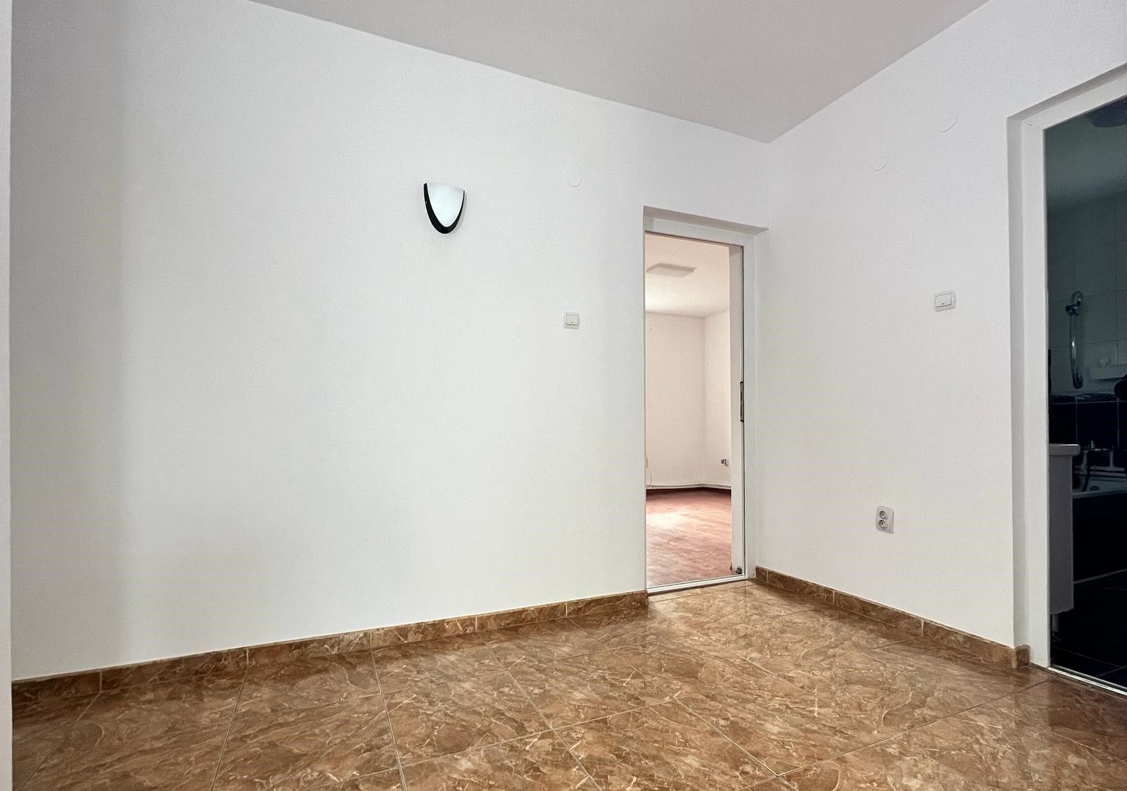Inchiriere casa activitati office sau spatiu locativ Baneasa — fotografia 9