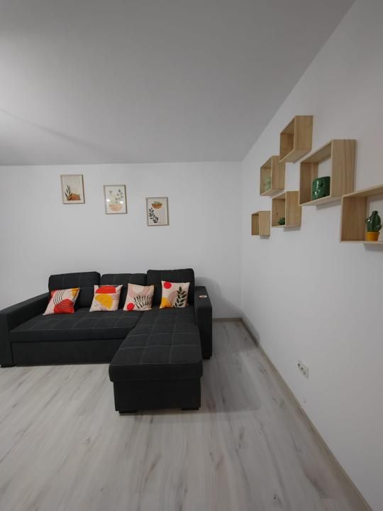 Apartament 2 camere, complet renovat, zona Lidl Mihai Bravu — fotografia 3