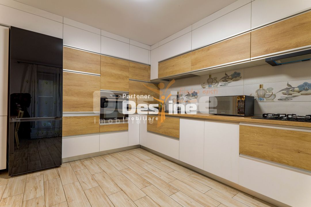 Comision 0% Casă individuală stil grecesc 5 camere S+P+1+pod, 200 mp — fotografia 11