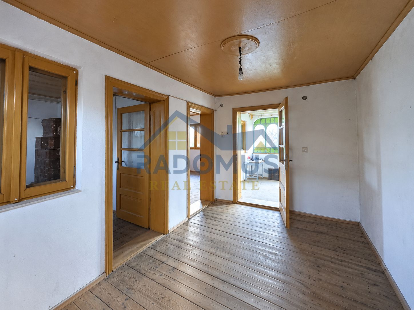 Casă 115 mp S.C. | Teren 980 mp | Apă + curent | Deschidere 19 ml — fotografia 5