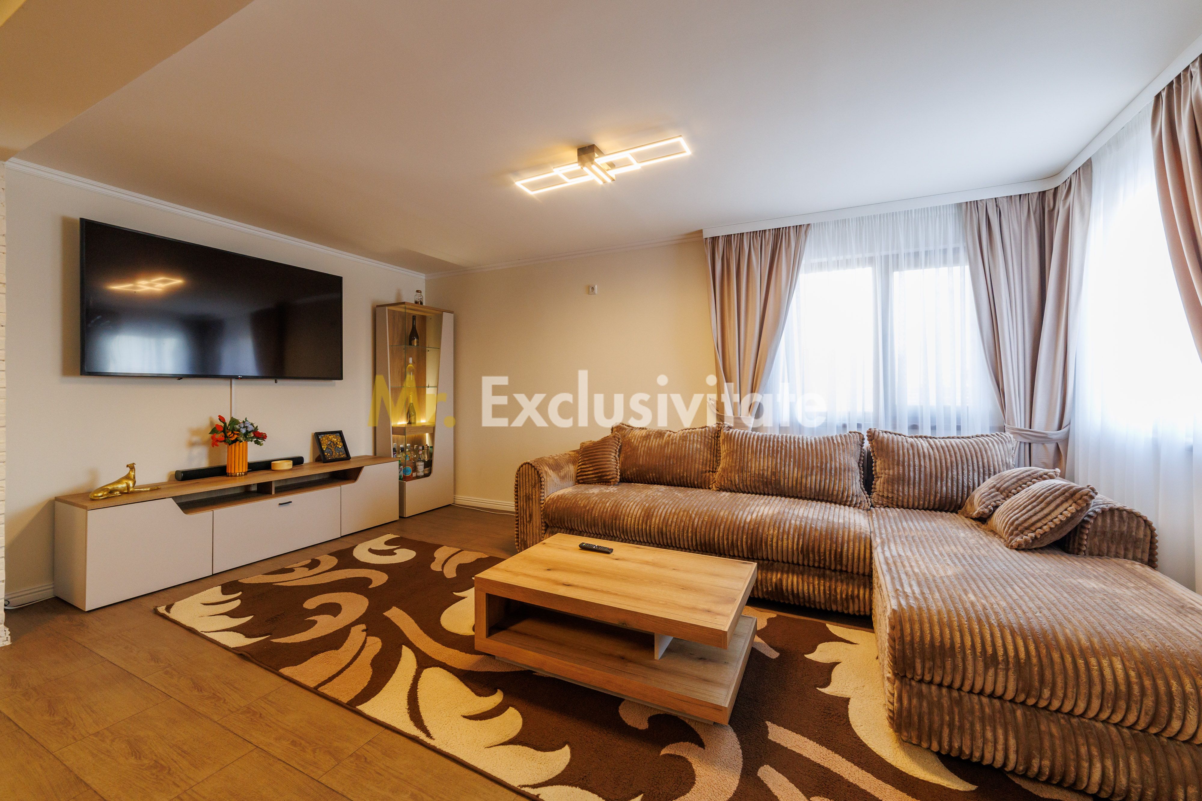 VILĂ 4 dormitoare, RENOVATĂ COMPLET 2026, Prundu, teren 937 mp — fotografia 3