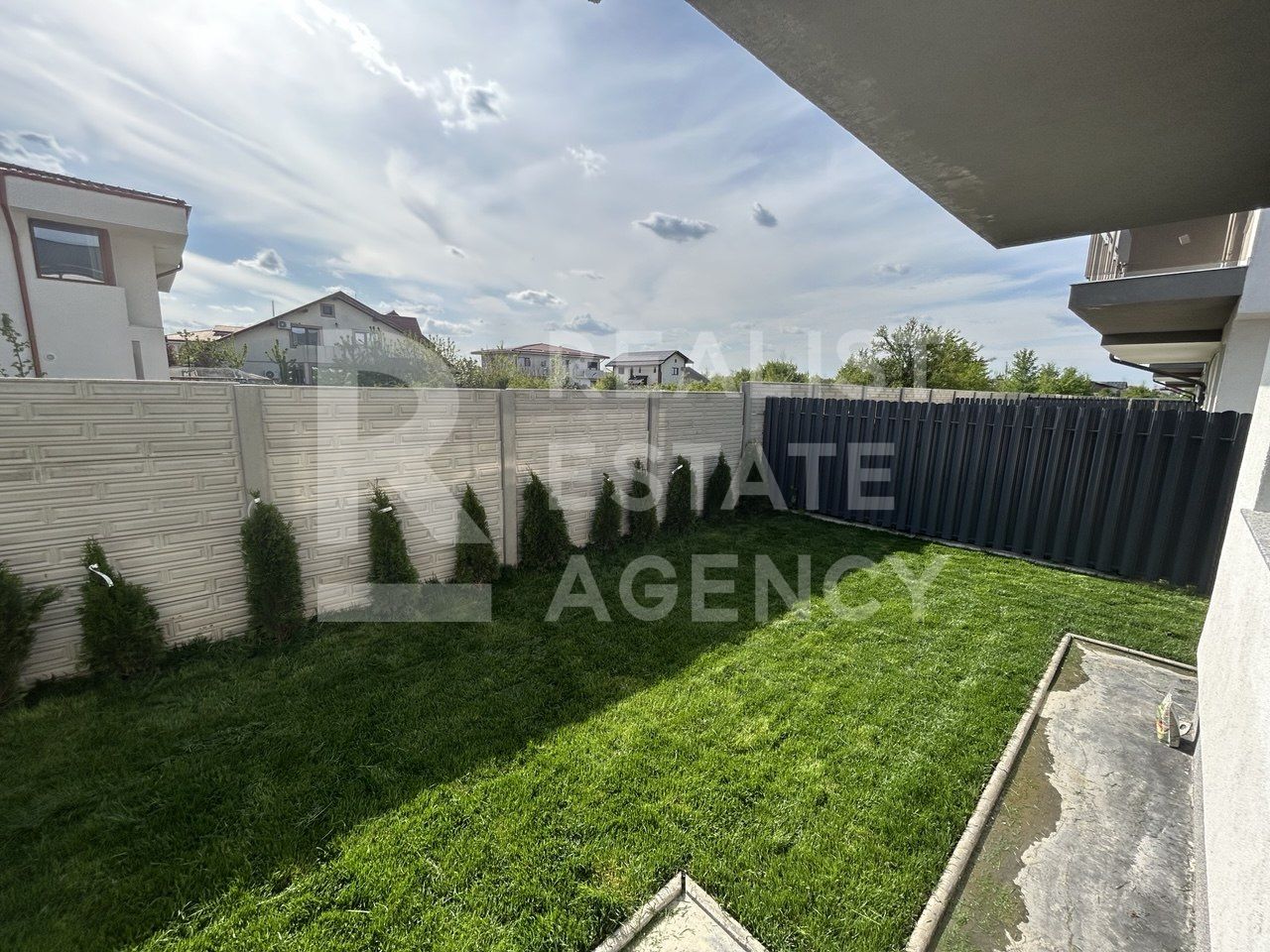 Duplex nou, teren - 255 mp, 2 locuri de parcare, Otopeni — fotografia 4