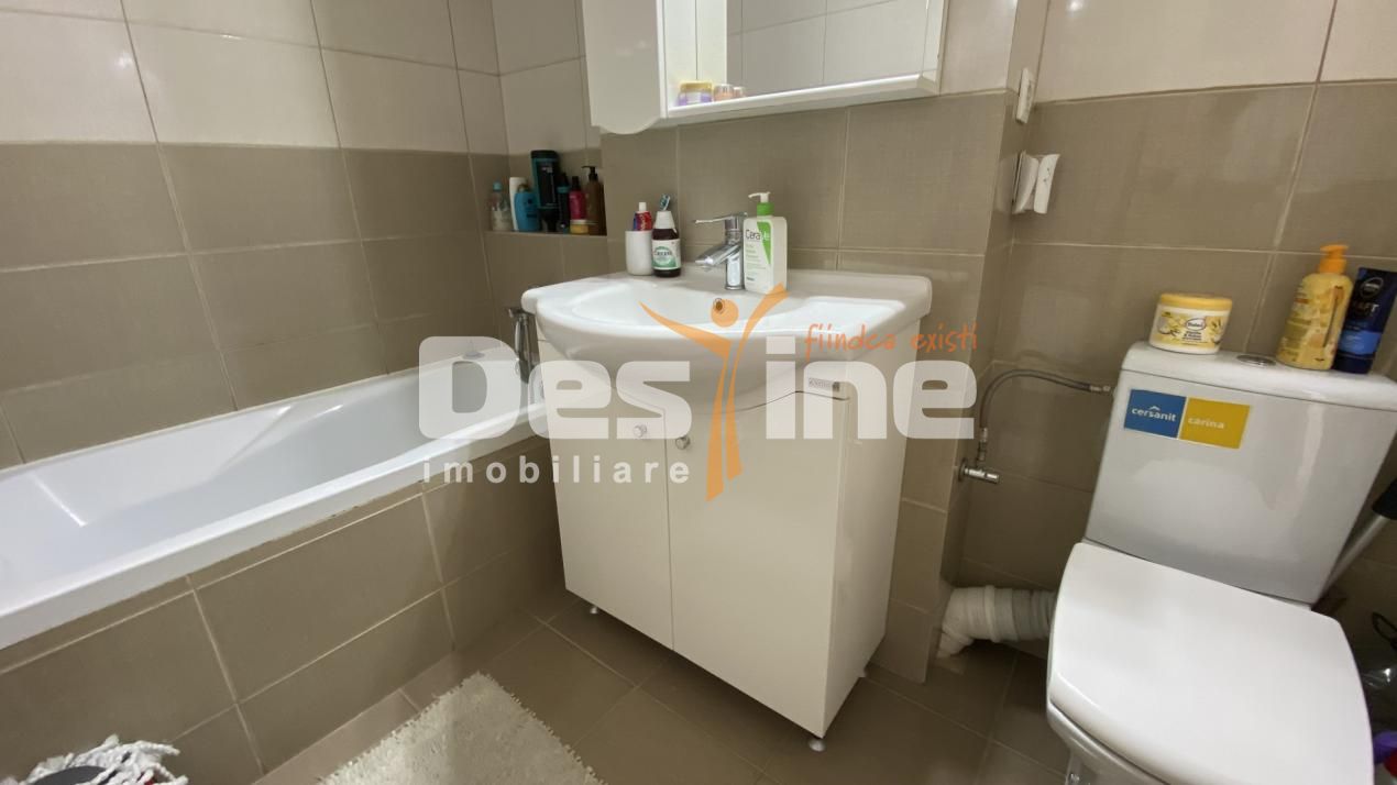 Apartament 2 camere la etaj intermediar, bloc izolat, in zona Spitalul Judetean — fotografia 3