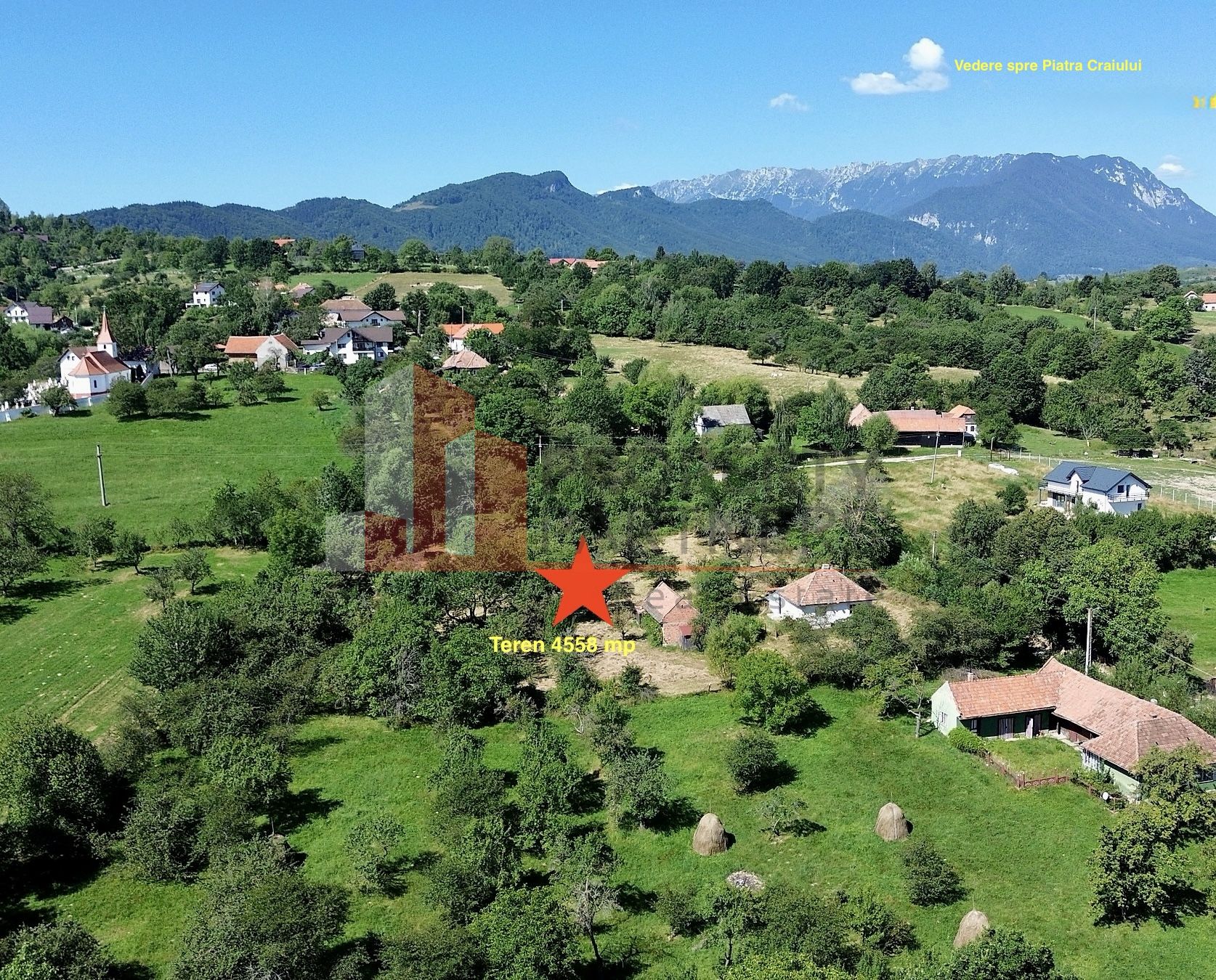 Teren 4558 mp cu casă tradițională, Sohodol, Bran — fotografia 4