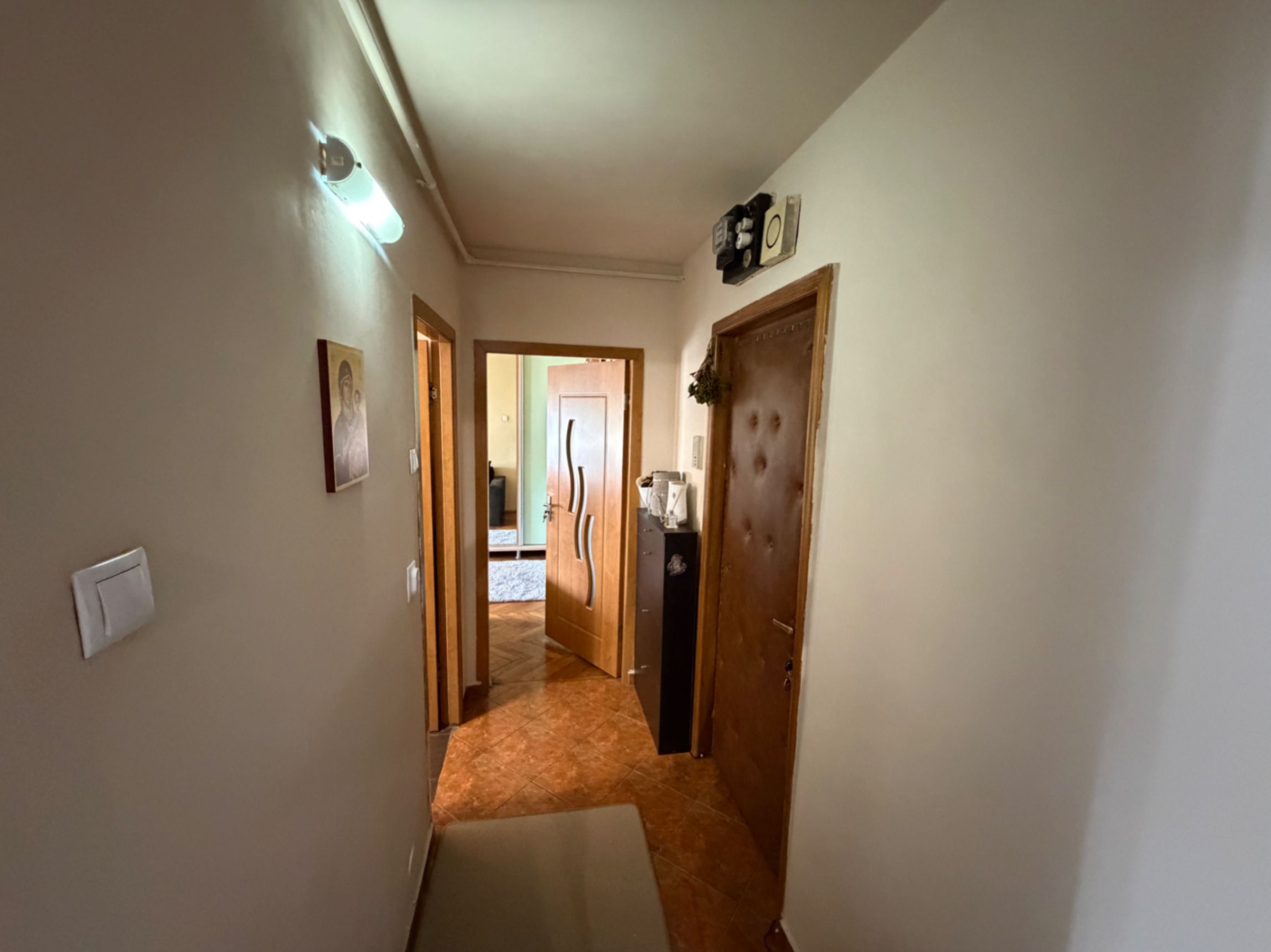Apartament 2 camere, decomandat - zona Cetate — fotografia 9