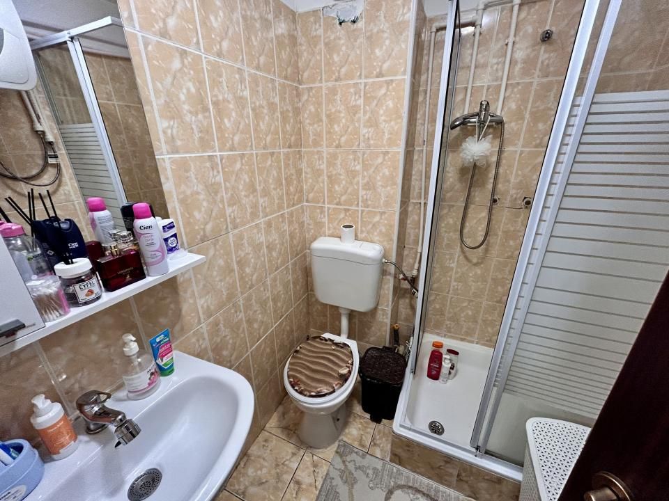 Apartament 2 camere, aer conditionat, mobilat si utilat, Teleajen, Ploiesti — fotografia 9