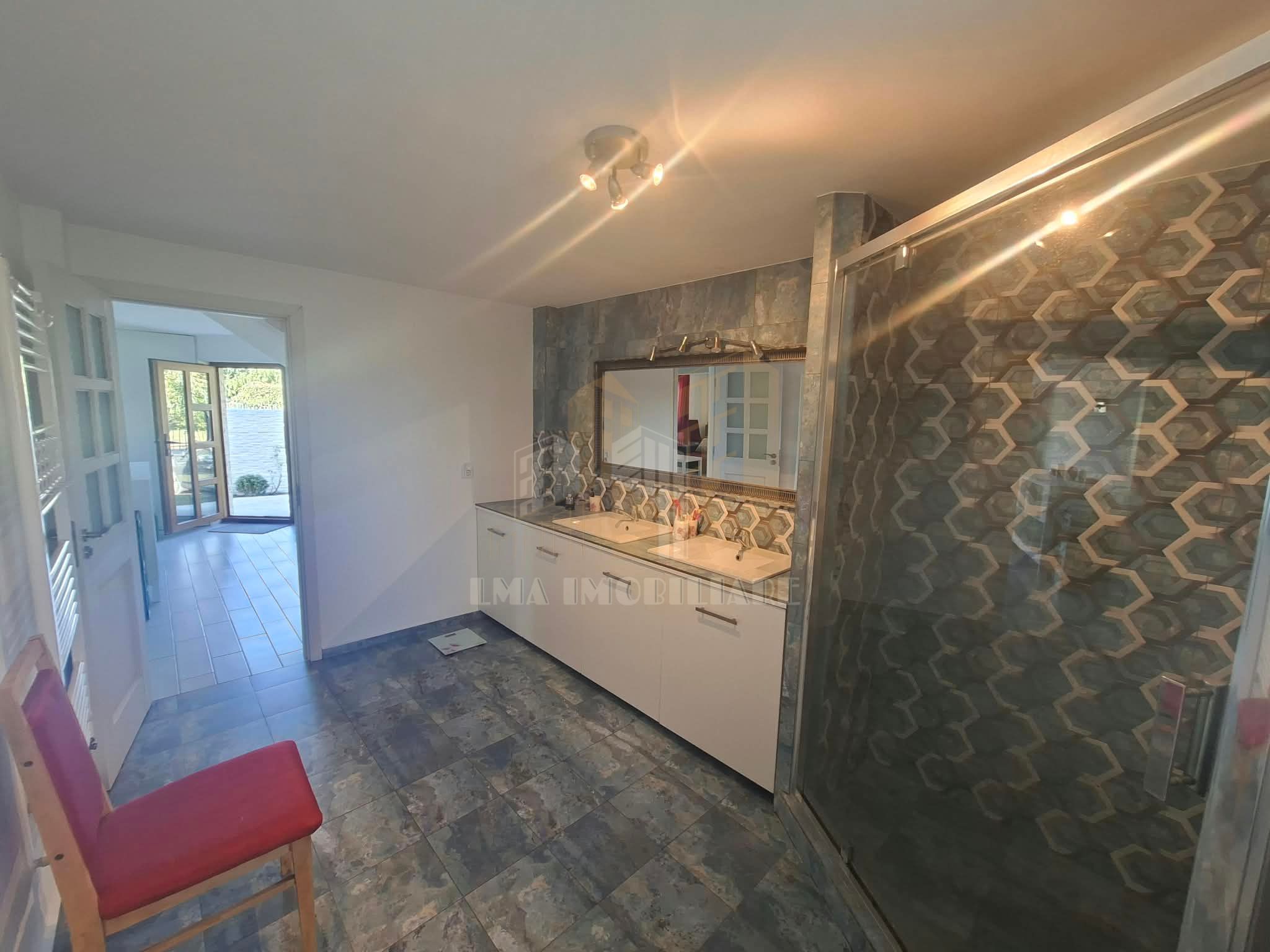 Casa individuala Harman Brasov  parter+etaj — fotografia 11