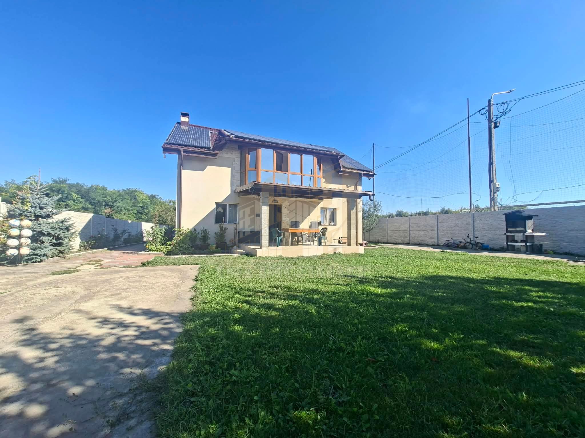 Casa individuala Harman Brasov  parter+etaj — fotografia 5