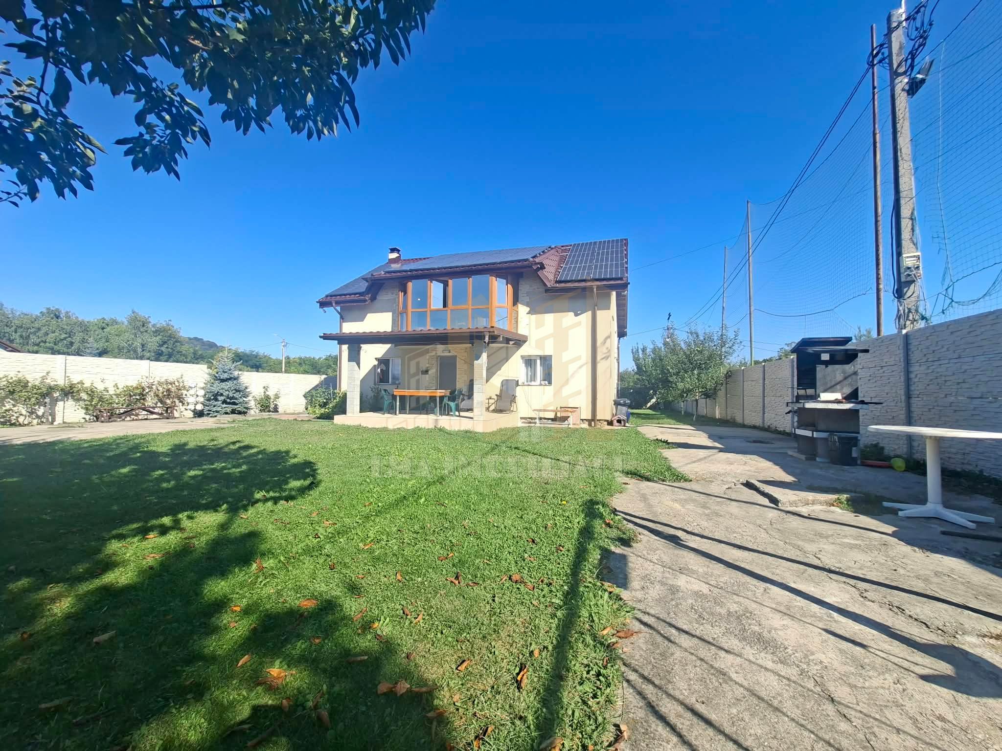Casa individuala Harman Brasov  parter+etaj — fotografia 6