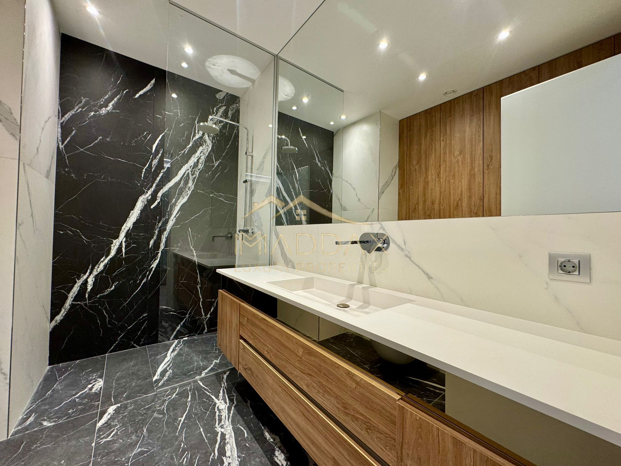 Apartament cu 4 Camere *223mp utili* / 2 parking / Zona Kiseleff — fotografia 13