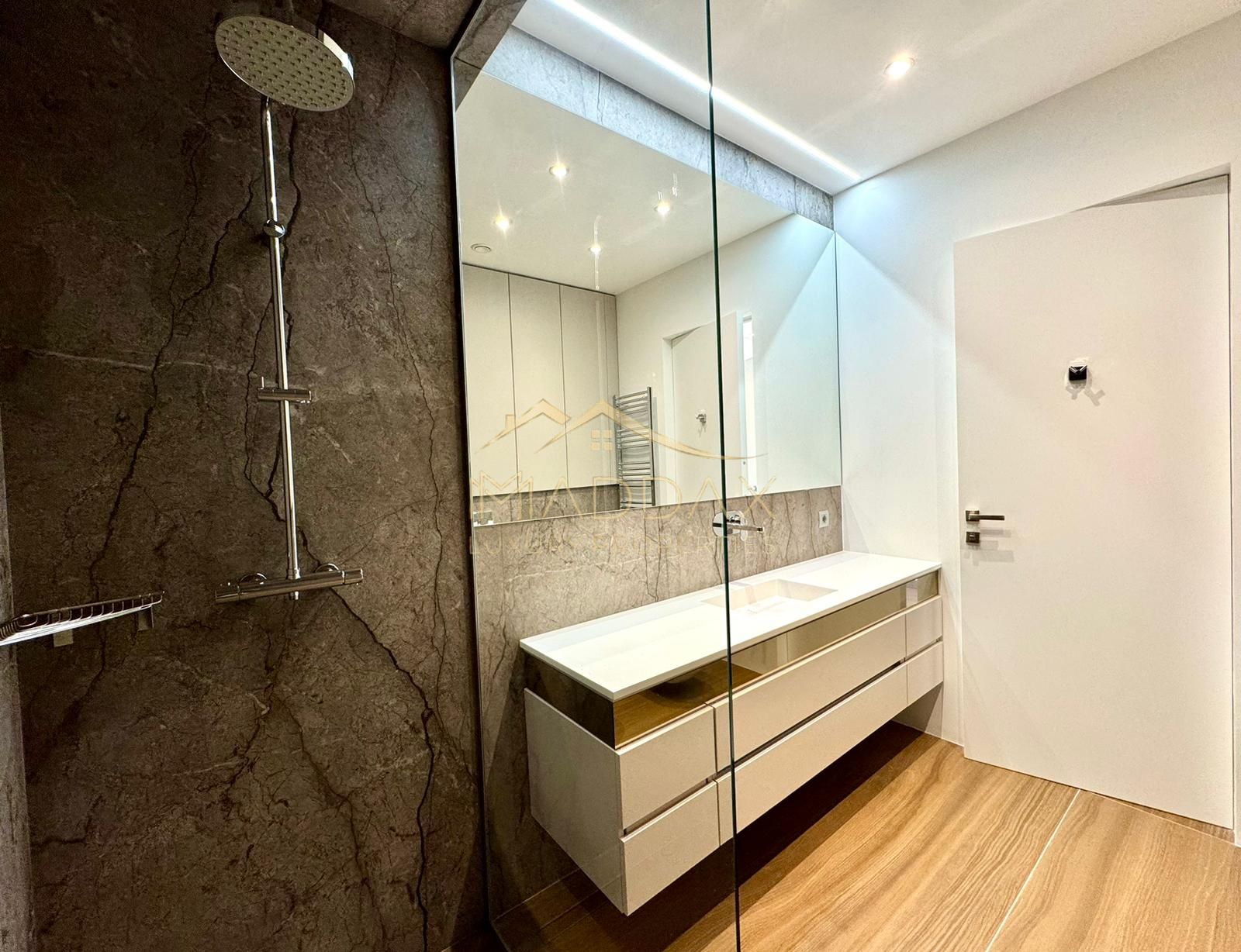 Apartament cu 4 Camere *223mp utili* / 2 parking / Zona Kiseleff — fotografia 14