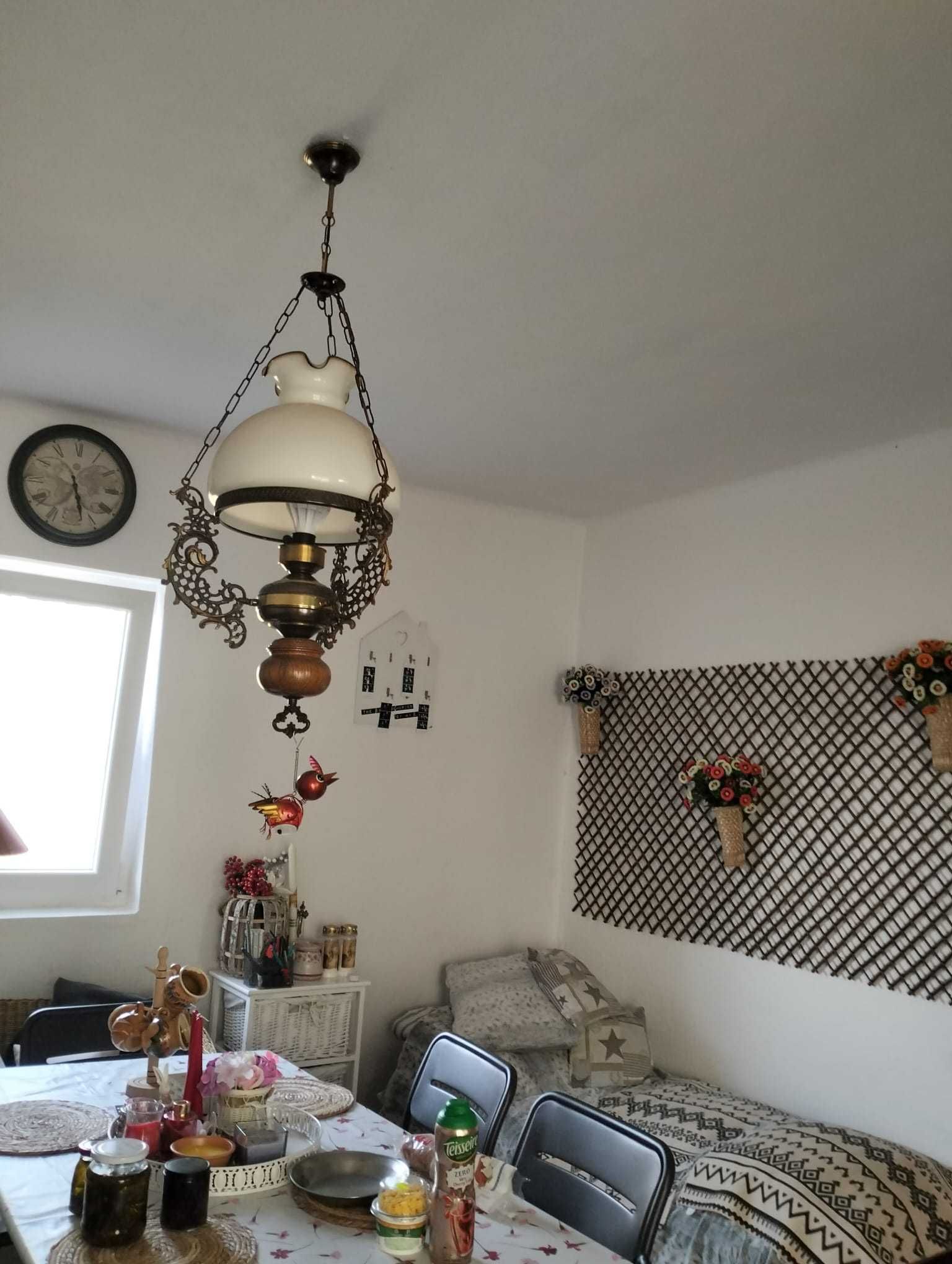 Casa 81mp, teren 81 ari, anexe, pomărie tânără de meri de vânzare — fotografia 2