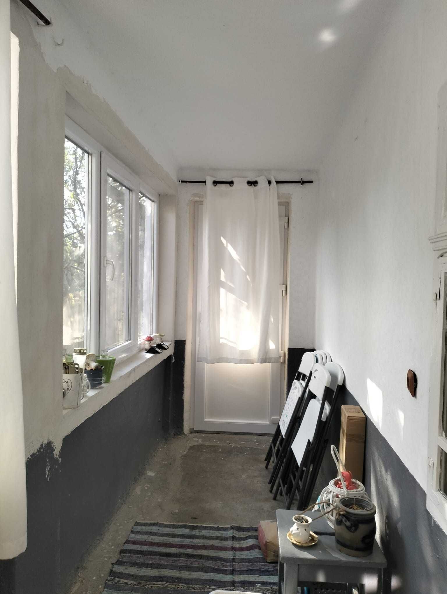 Casa 81mp, teren 81 ari, anexe, pomărie tânără de meri de vânzare — fotografia 3