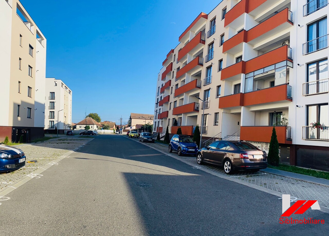 Apartament 3 camere utilat si mobilat 100 mp cu terasa de inchiriat in Sibiu Zona Centrala
