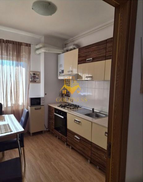 2 camere, Buna ziua, Bonjour, Parcare, 18GYM, Lidl — fotografia 3