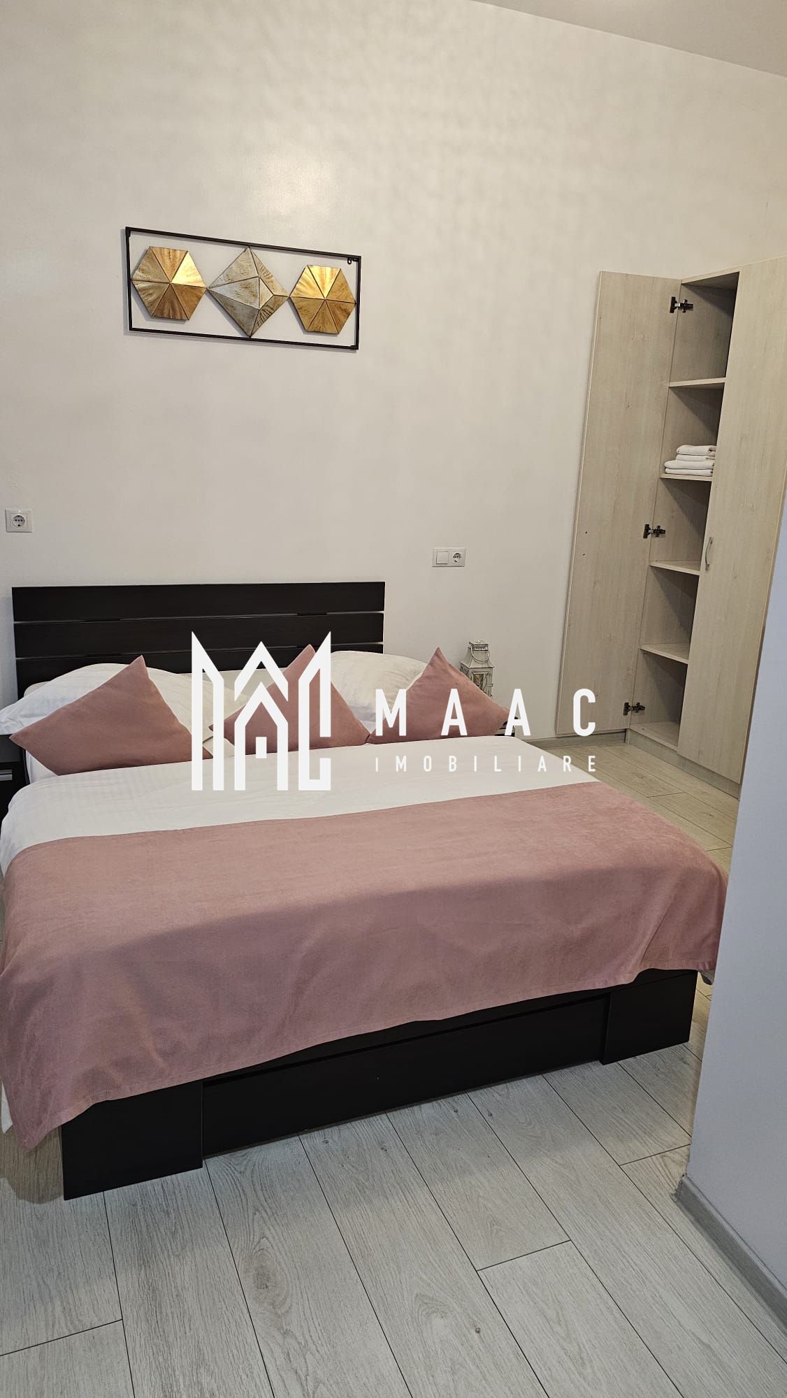 Casă cu 4 camere de vânzare | zona Ultracentrala — fotografia 6