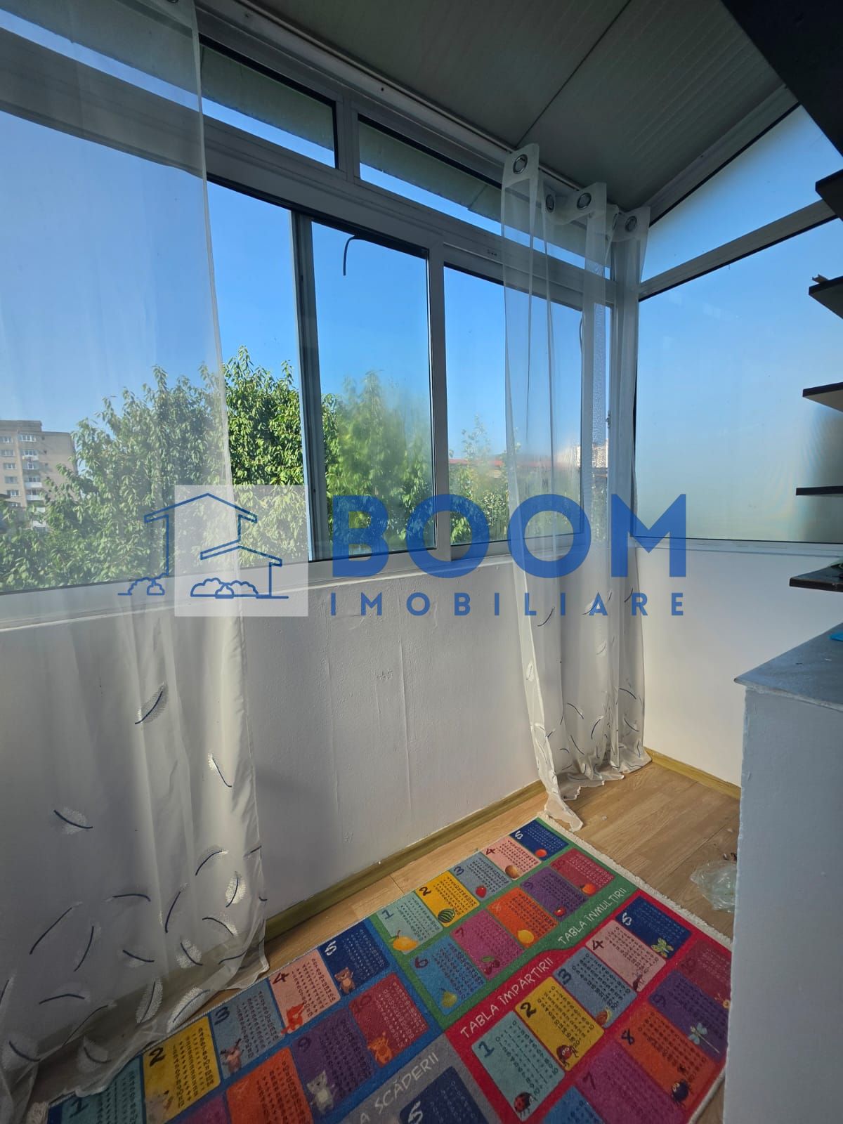 Apartament 3 camere Ostroveni | Centrala proprie | Geam la baie — fotografia 8
