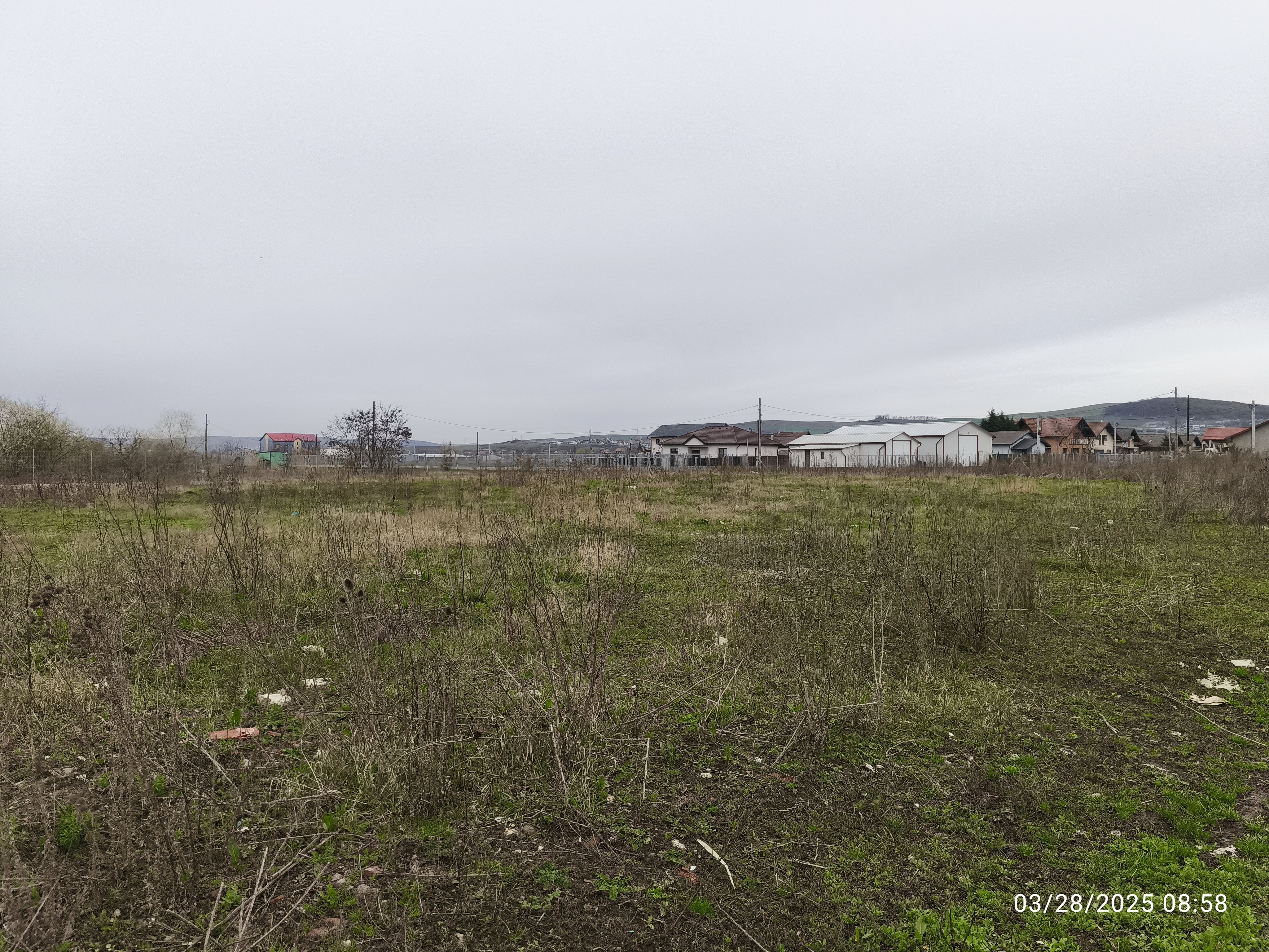 Teren drept  19059 mp - toate utilitățile - asfalt - Sancrai — fotografia 6