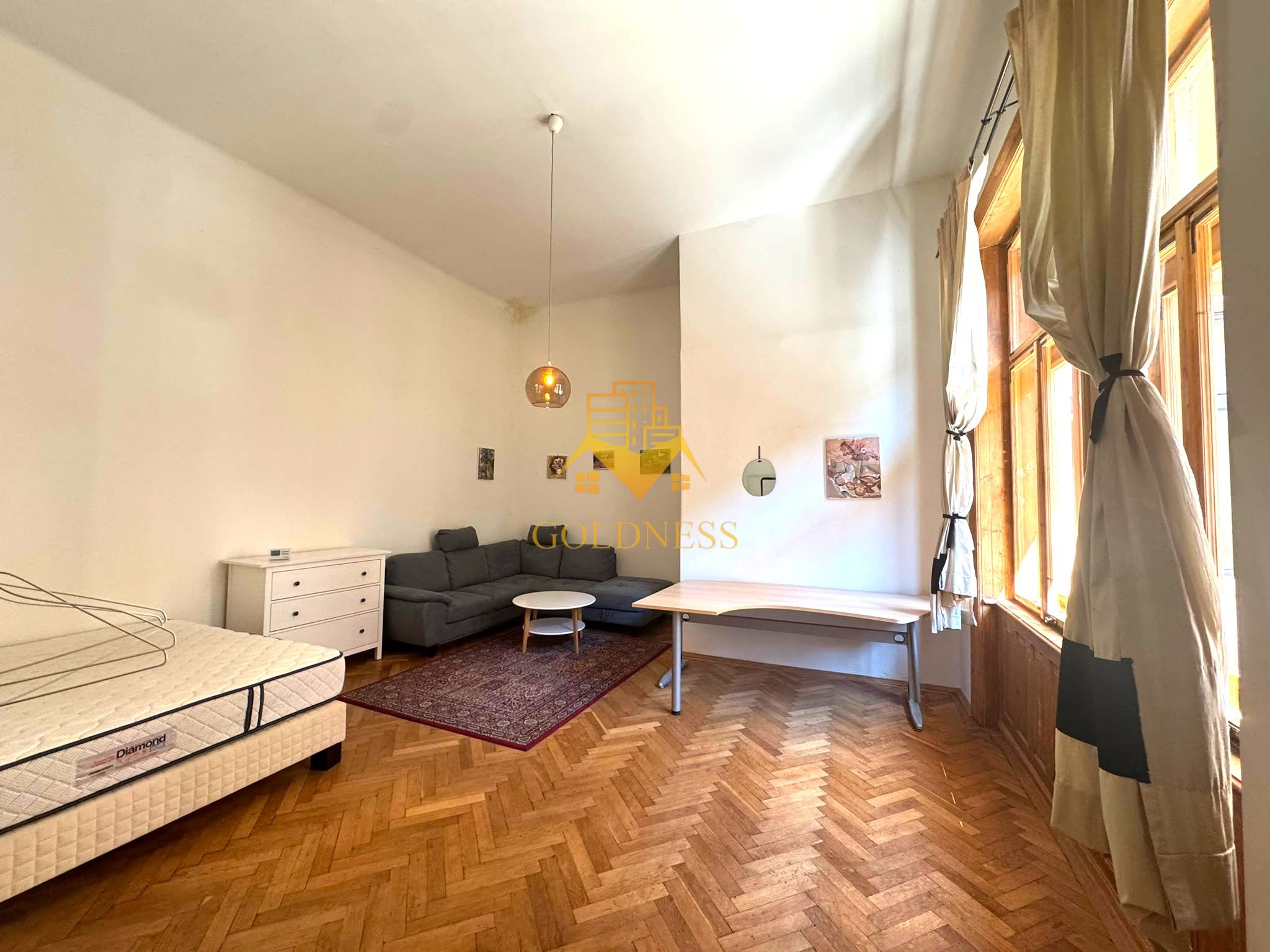 2 camere decomandate, Ultracentral, Reg. CFR, Pta Avram Iancu, Teatru — fotografia 3