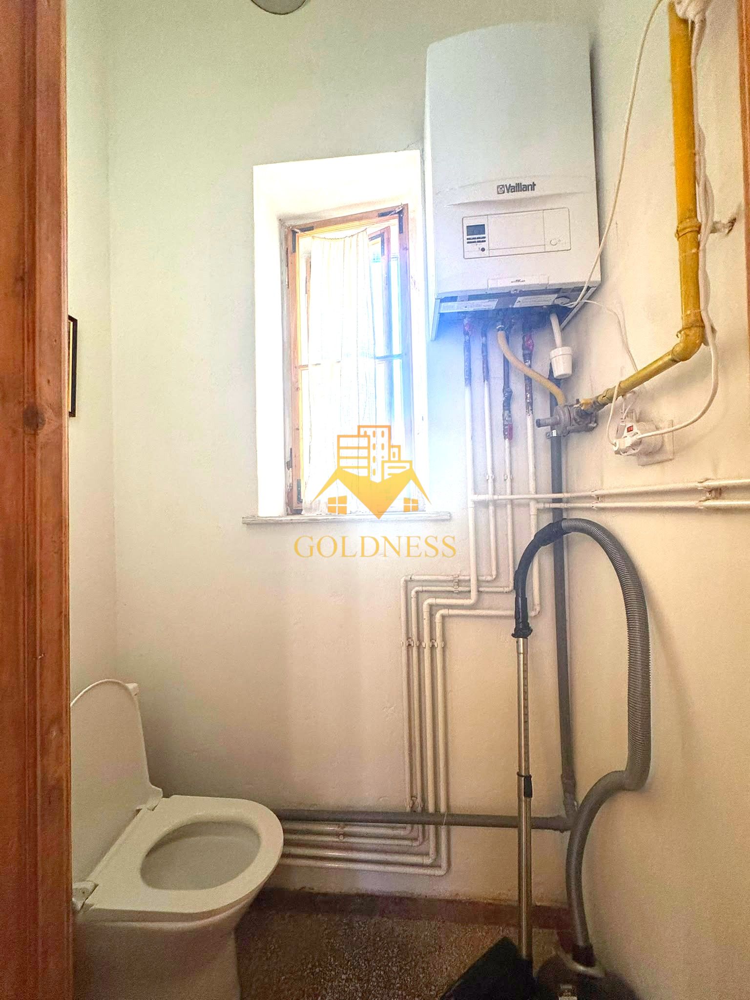 2 camere decomandate, Ultracentral, Reg. CFR, Pta Avram Iancu, Teatru — fotografia 8